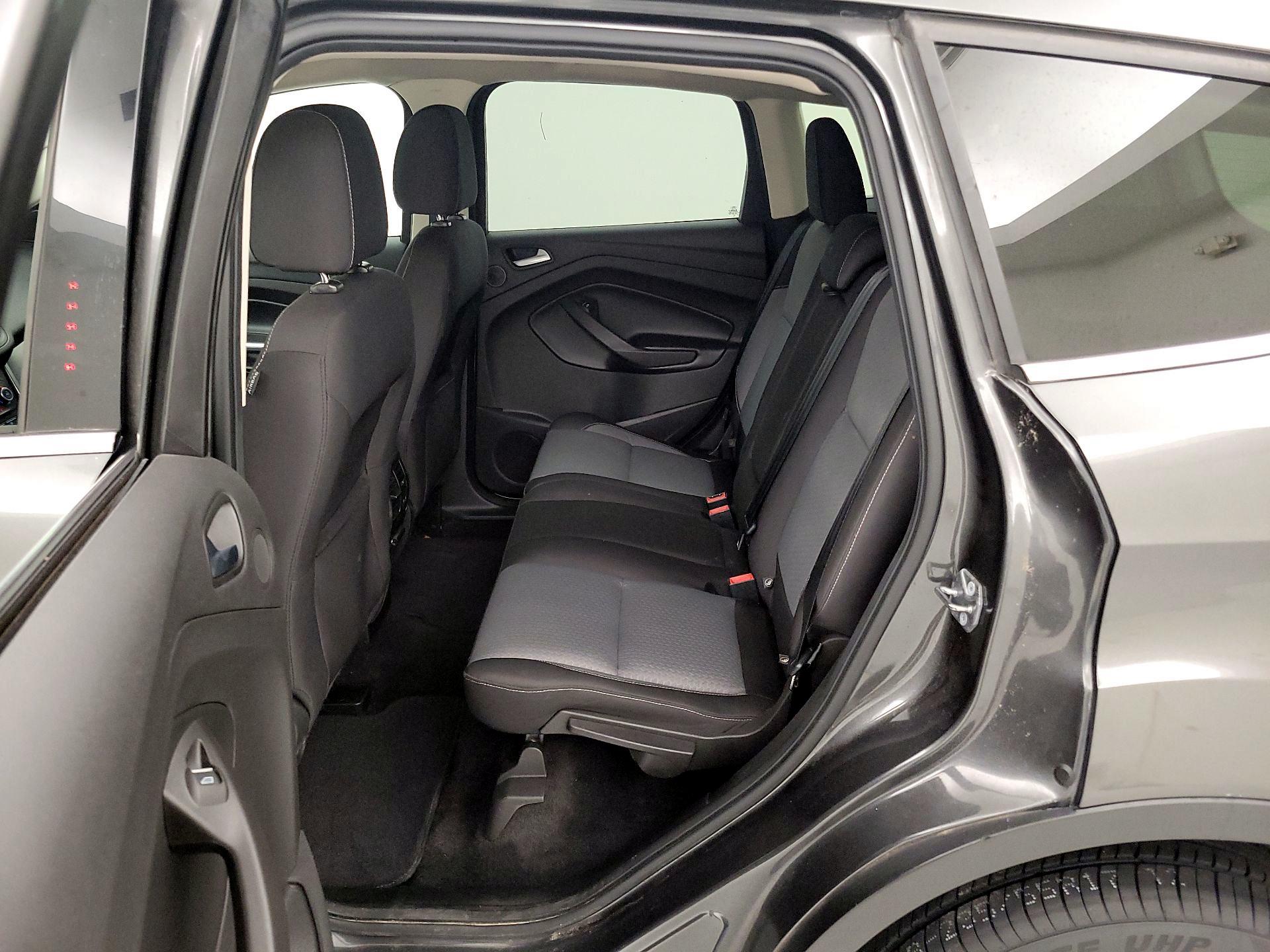 Thumbnail: 2017 Ford Escape - 19