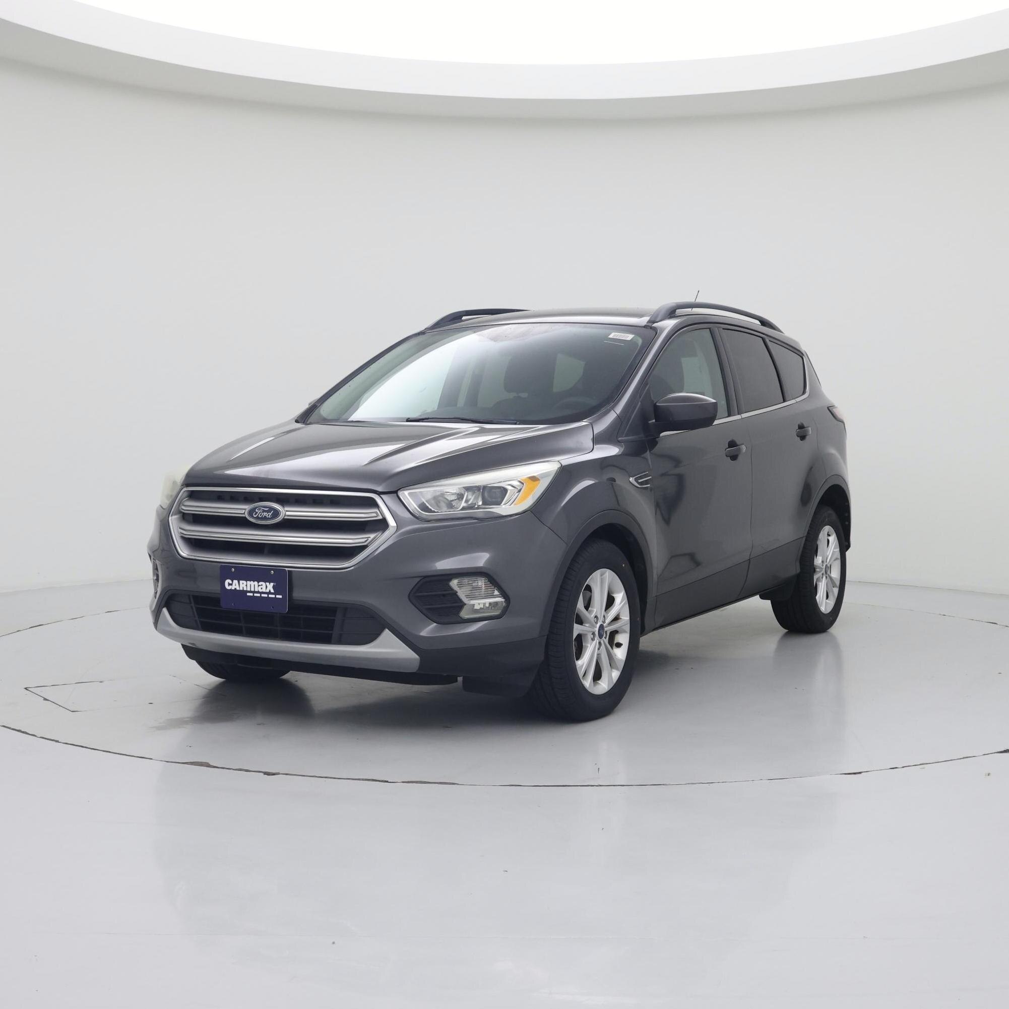 Thumbnail: 2017 Ford Escape - 4