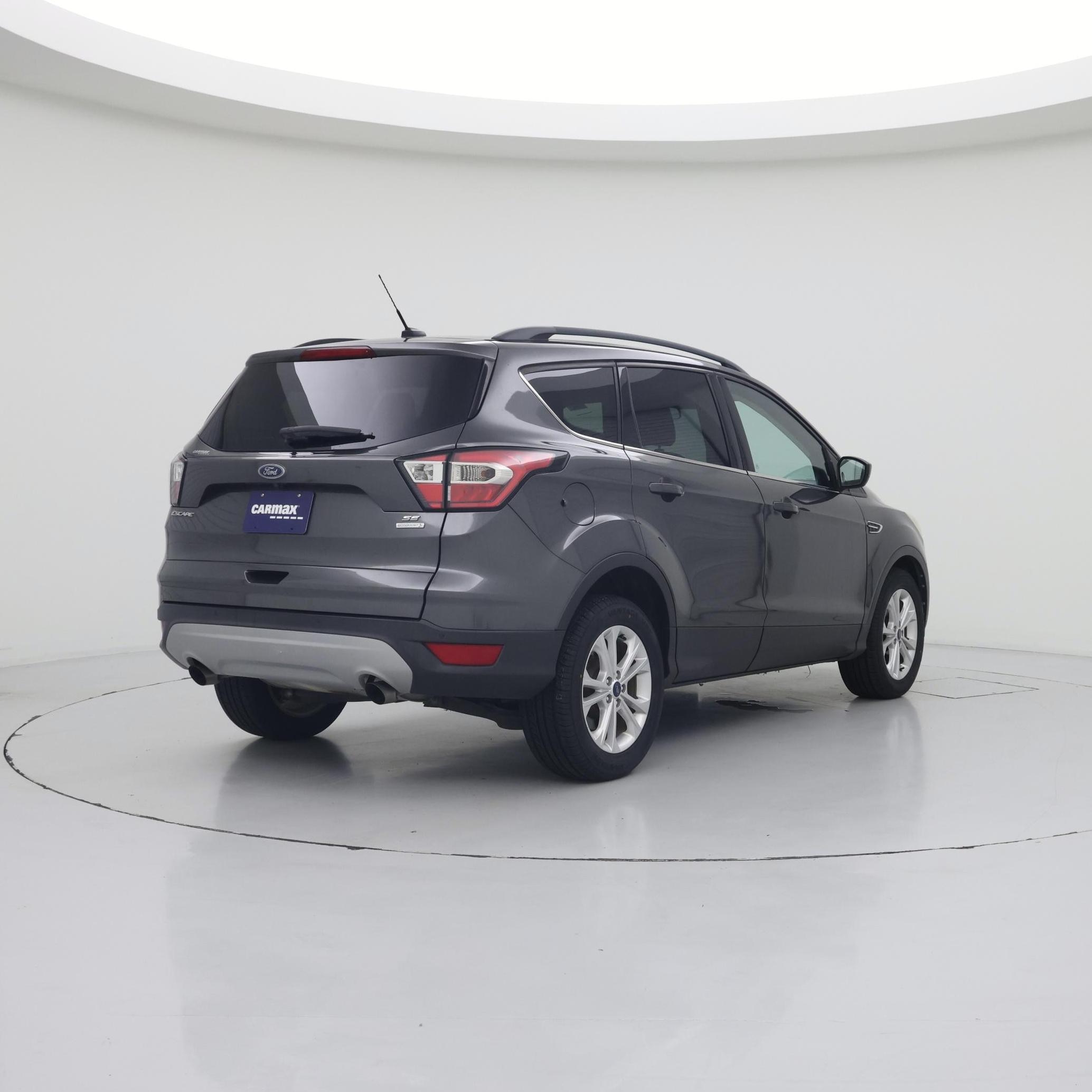 Thumbnail: 2017 Ford Escape - 8