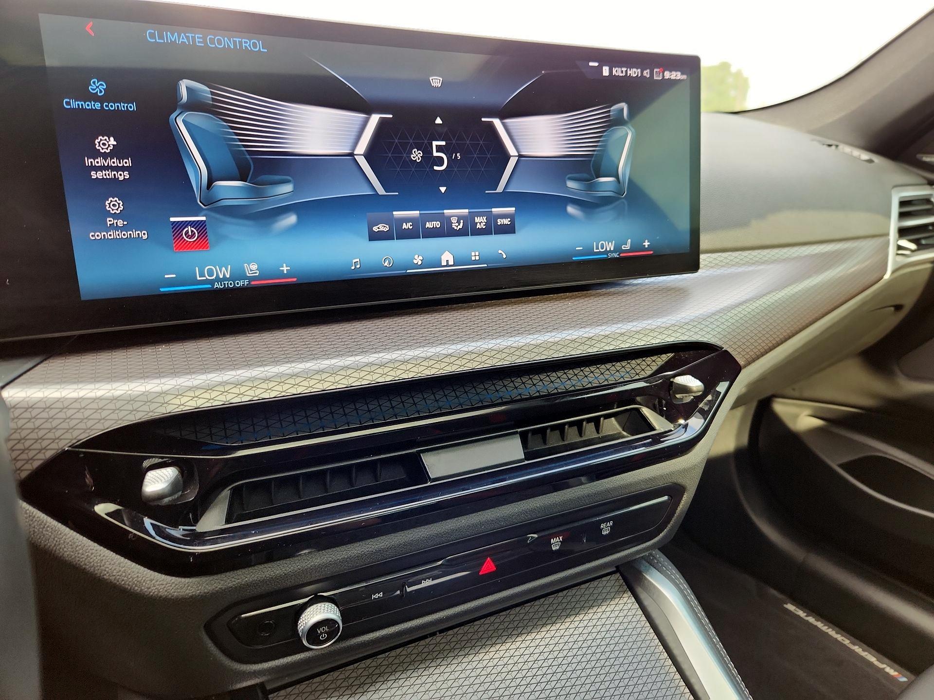 Thumbnail: 2025 BMW 4 Series - 15