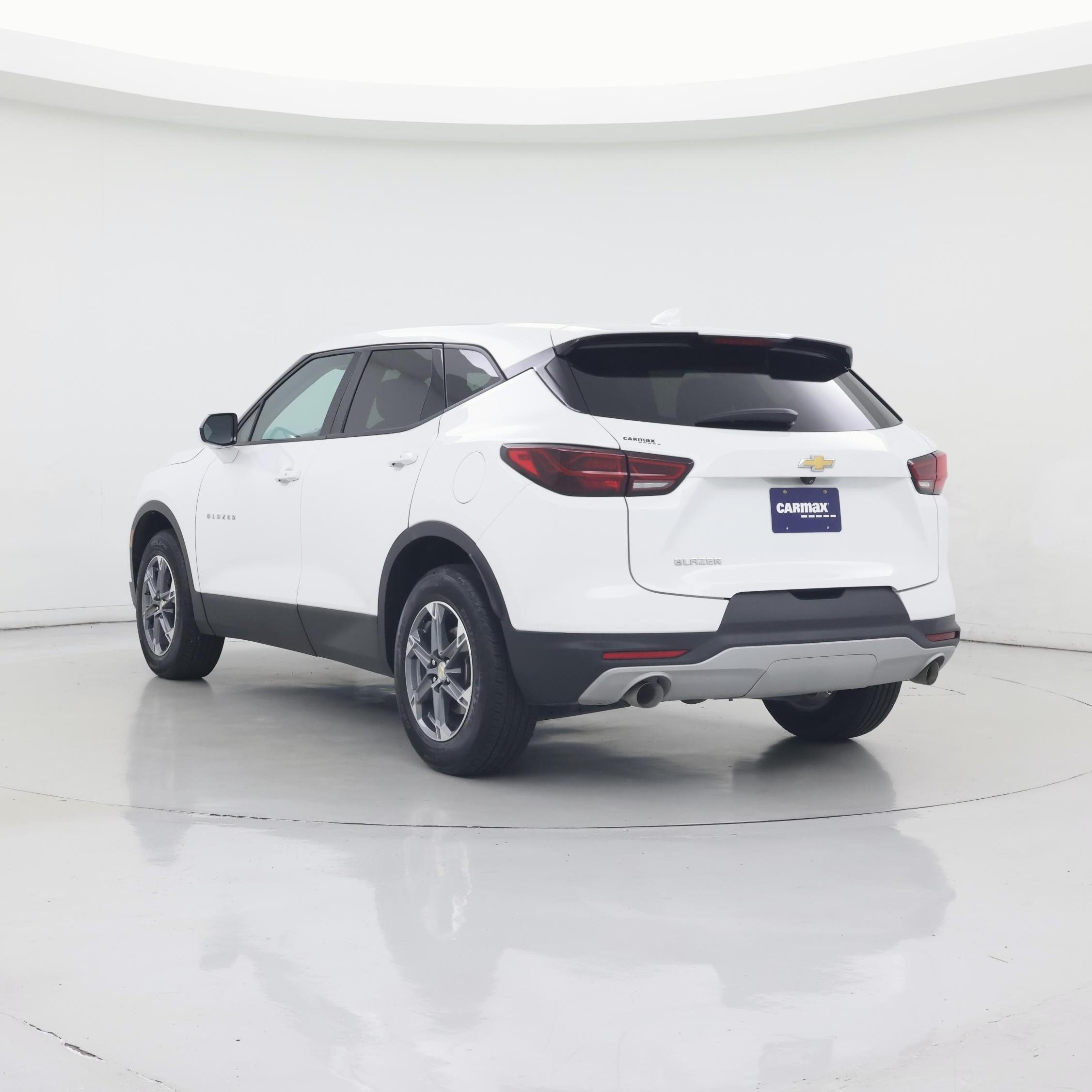 Thumbnail: 2023 Chevrolet Blazer - 2