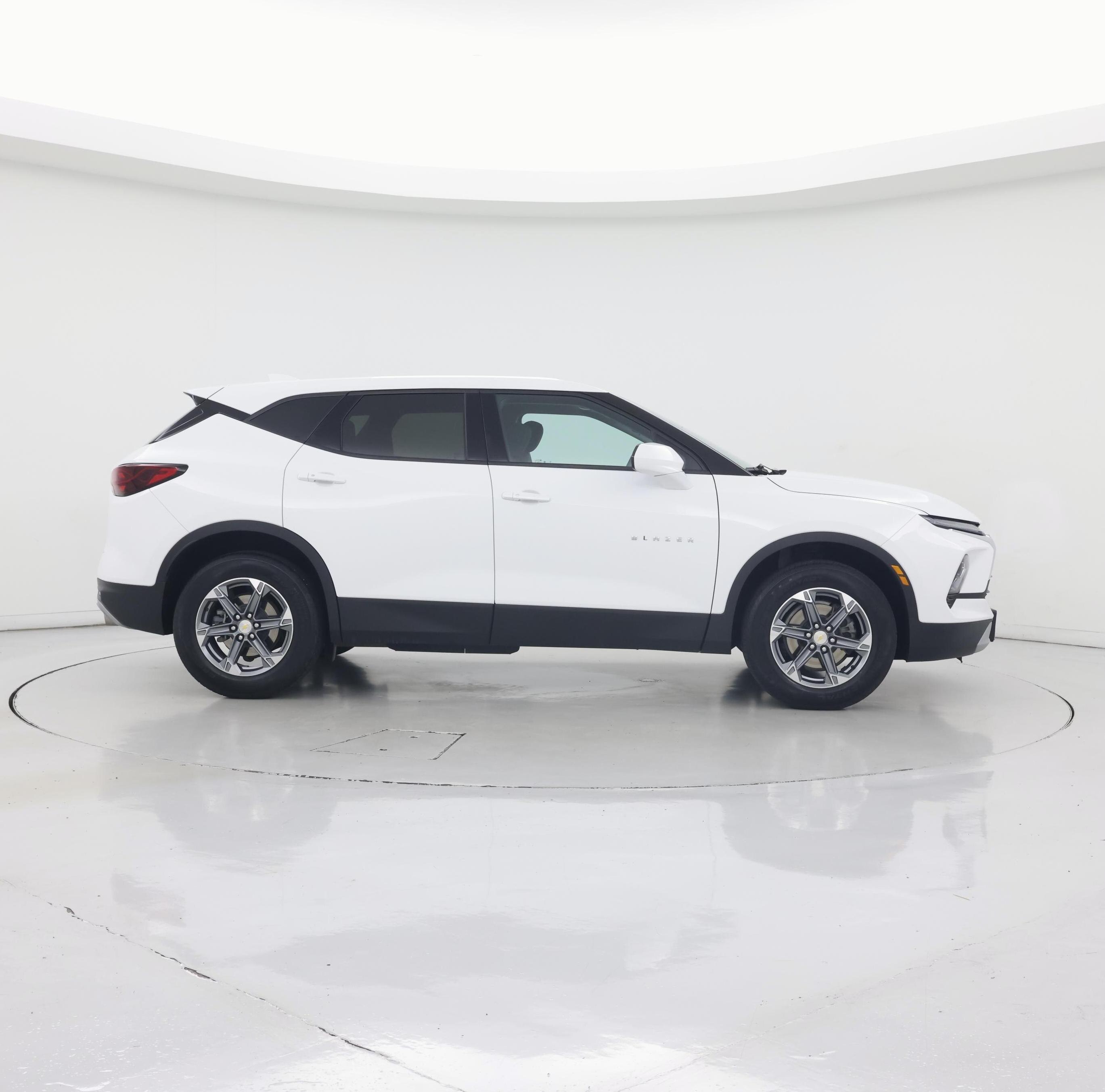 Thumbnail: 2023 Chevrolet Blazer - 7
