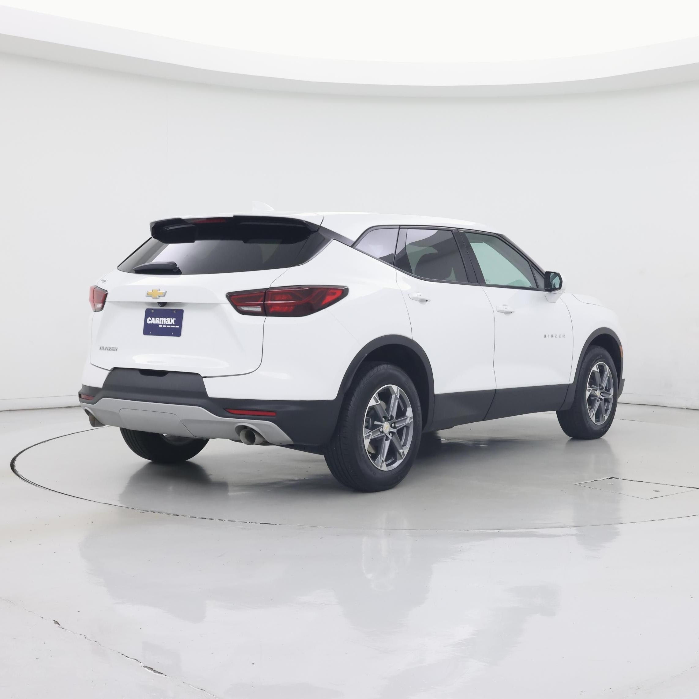 Thumbnail: 2023 Chevrolet Blazer - 8