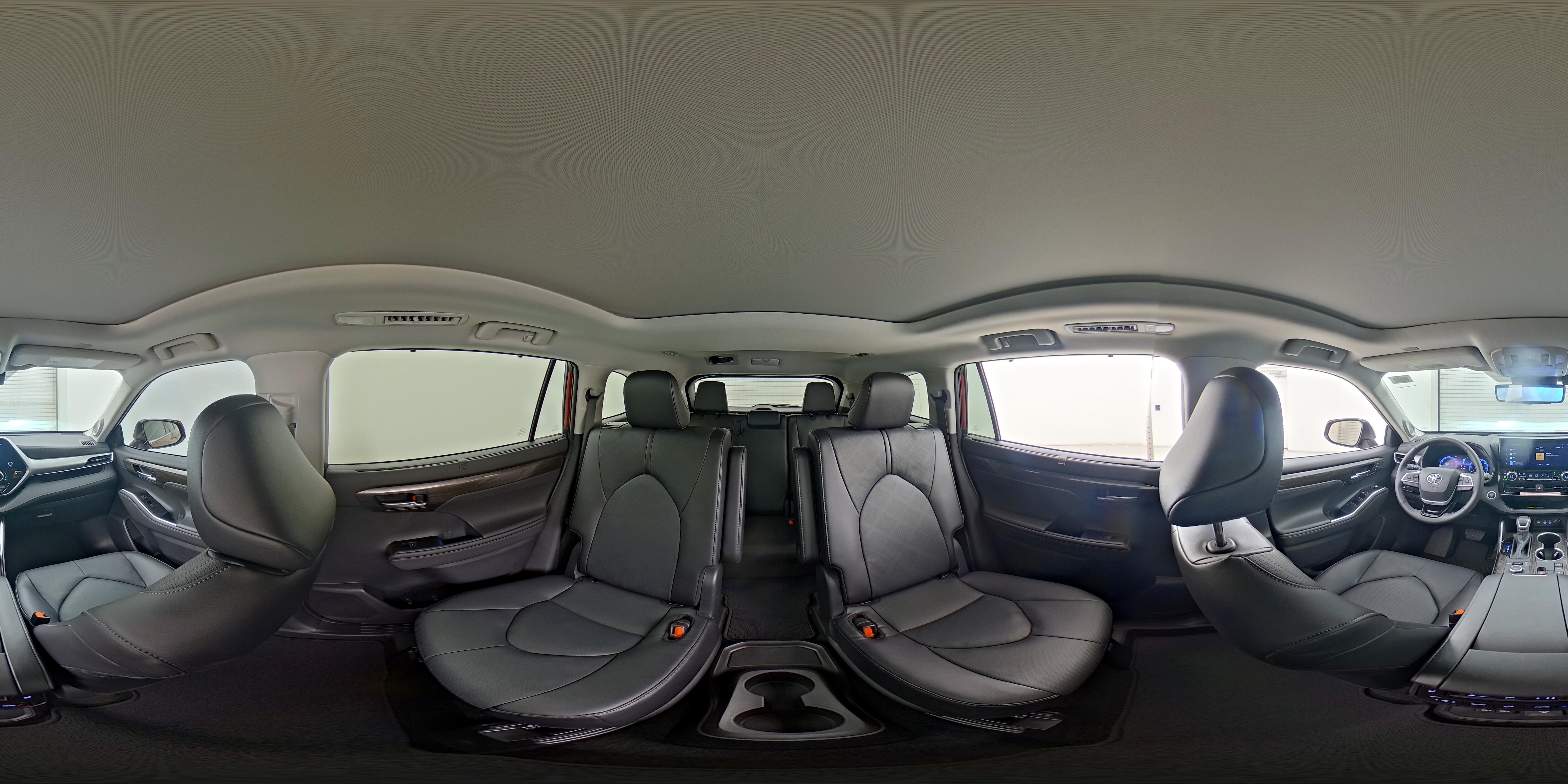 2026 Toyota Highlander Platinum - Photo 27