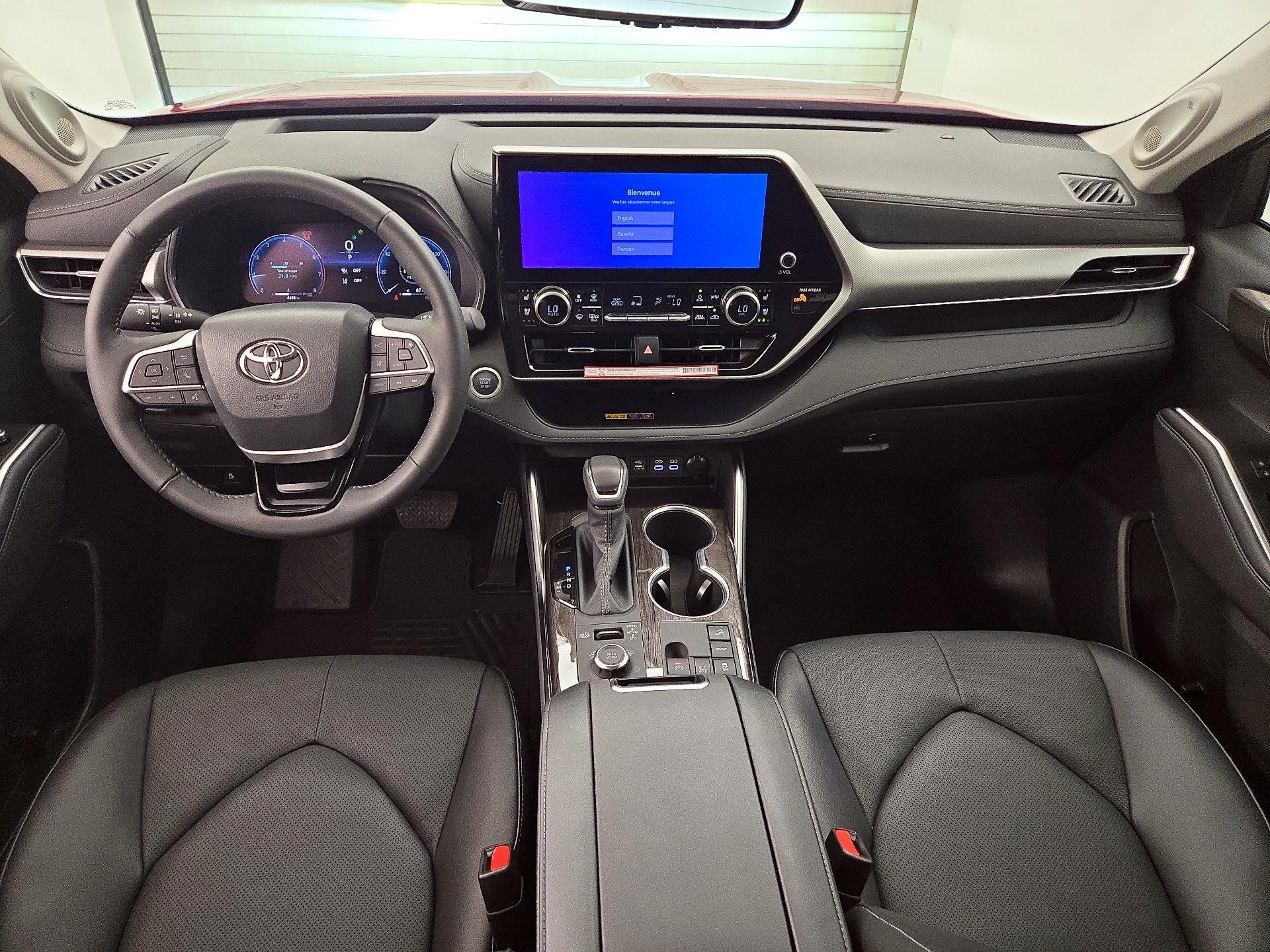 Thumbnail: 2026 Toyota Highlander - 9