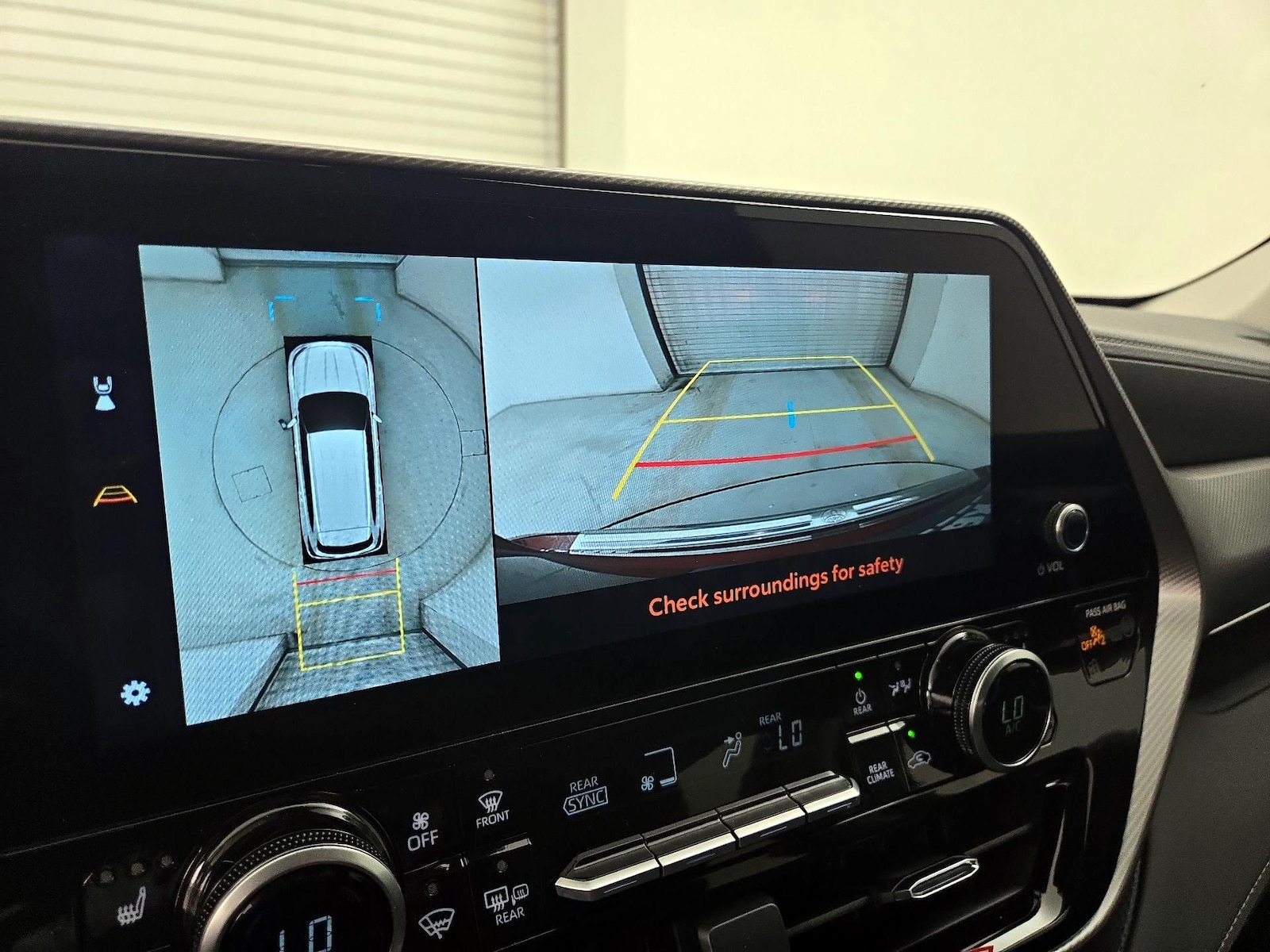 2026 Toyota Highlander Platinum - Photo 15