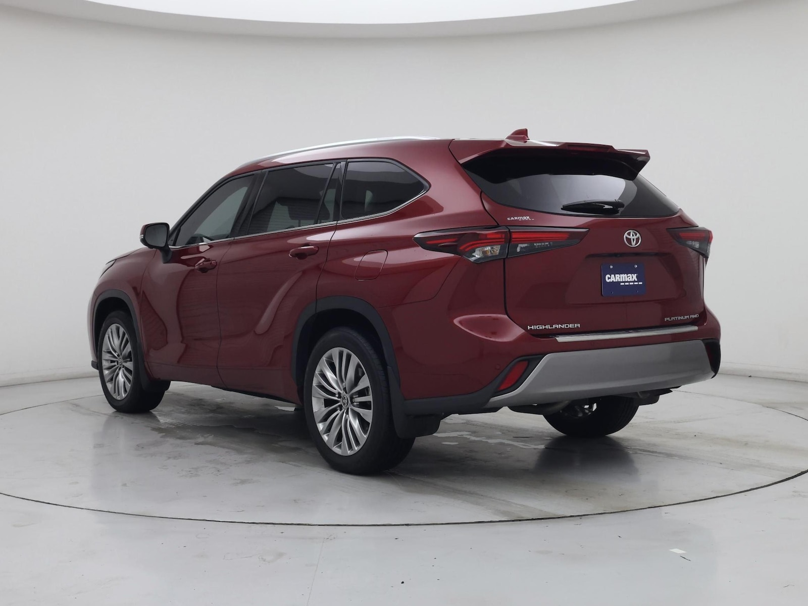 2026 Toyota Highlander Platinum - Photo 3