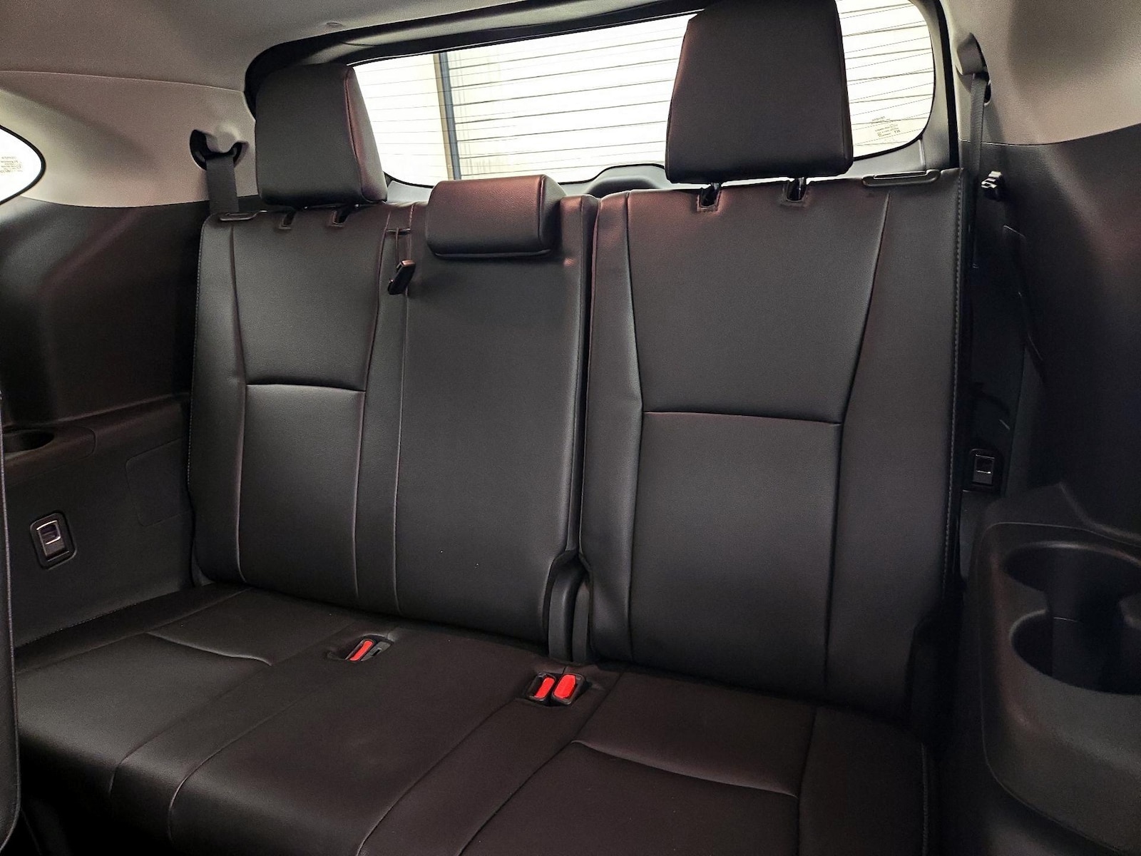 2026 Toyota Highlander Platinum - Photo 22