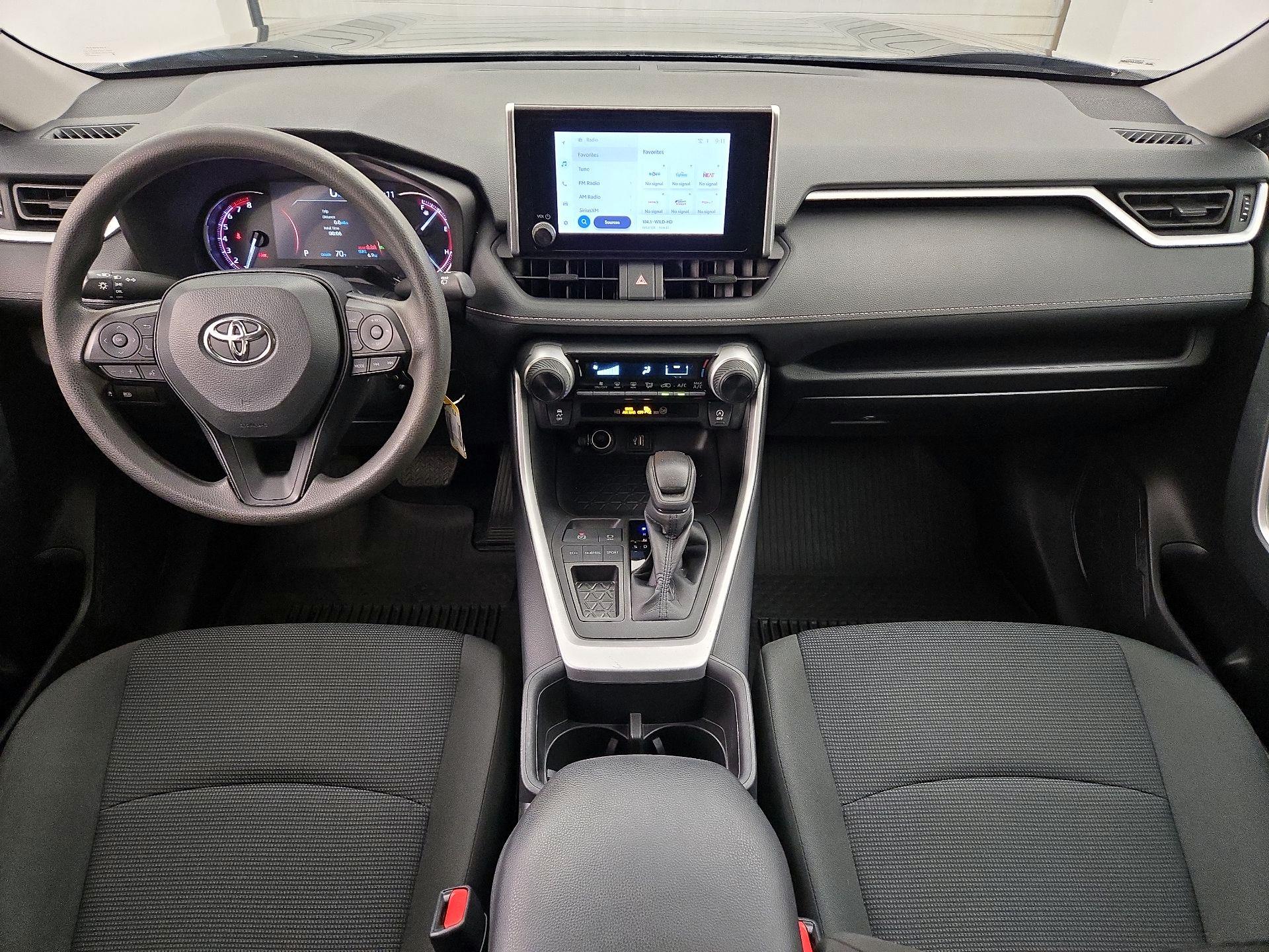 Thumbnail: 2024 Toyota RAV4 - 9
