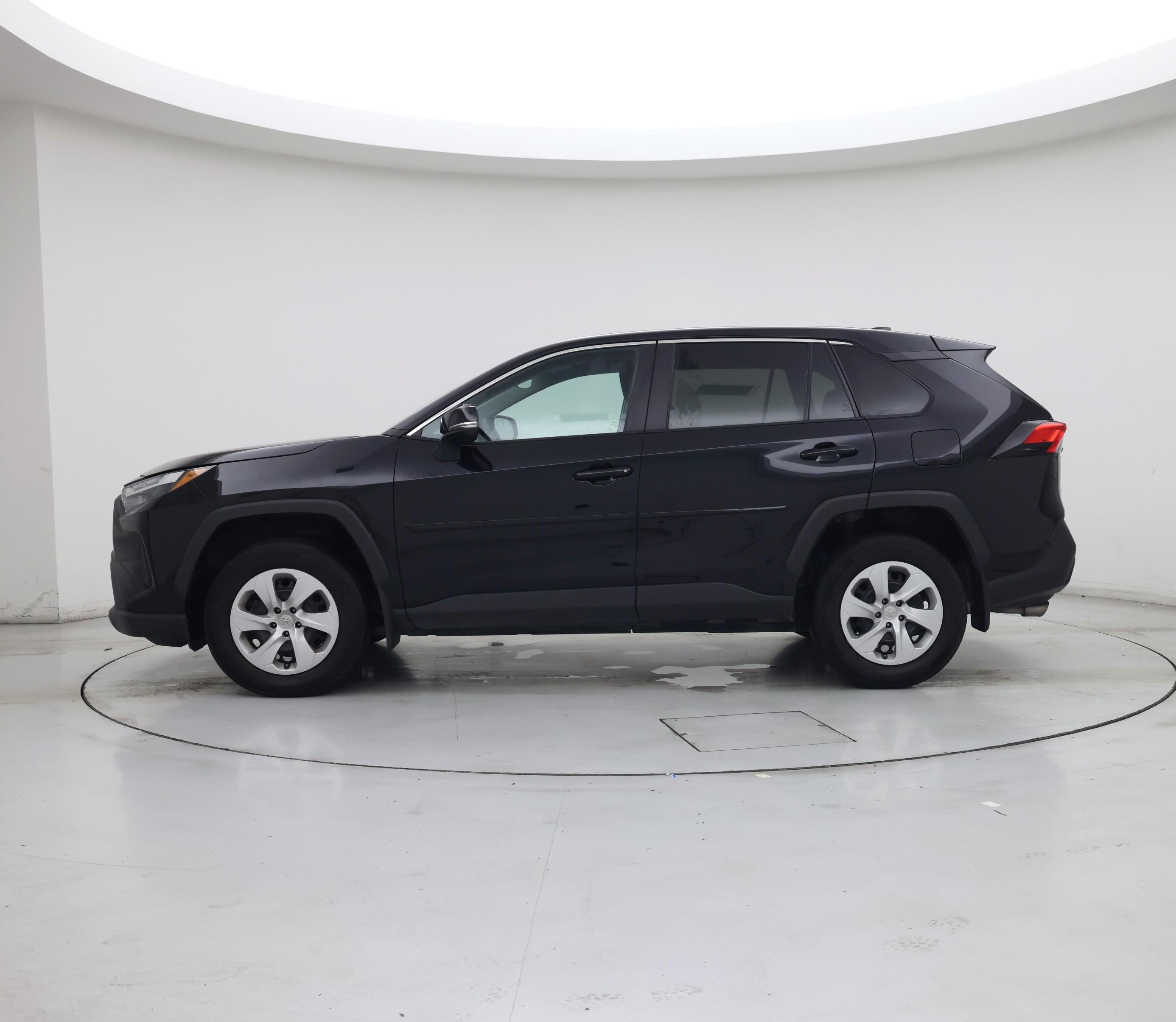 Thumbnail: 2024 Toyota RAV4 - 3