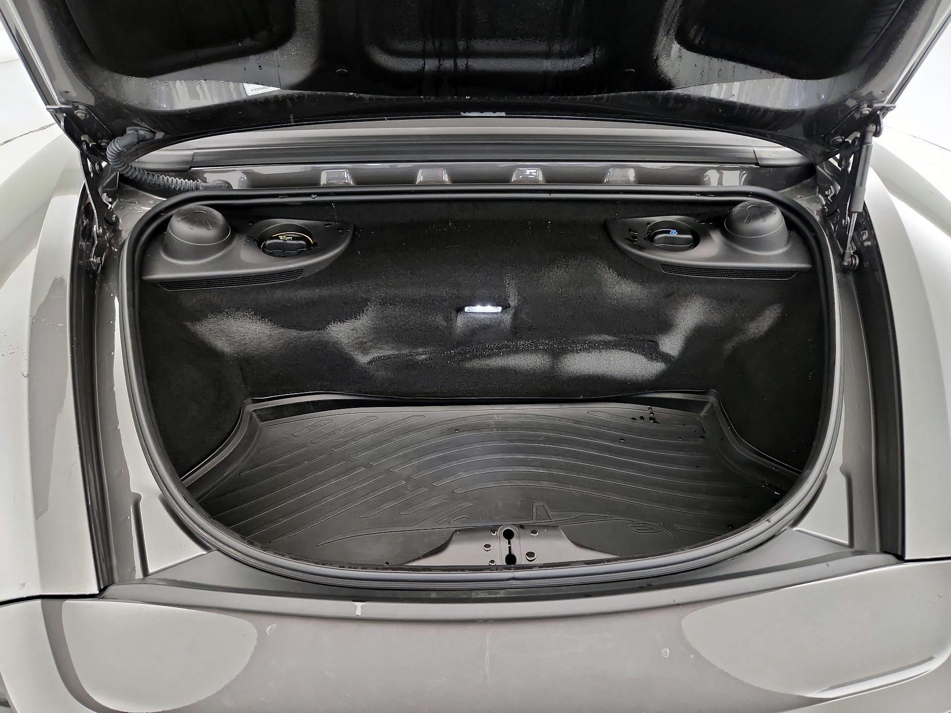 Thumbnail: 2017 Porsche 718 Boxster - 19