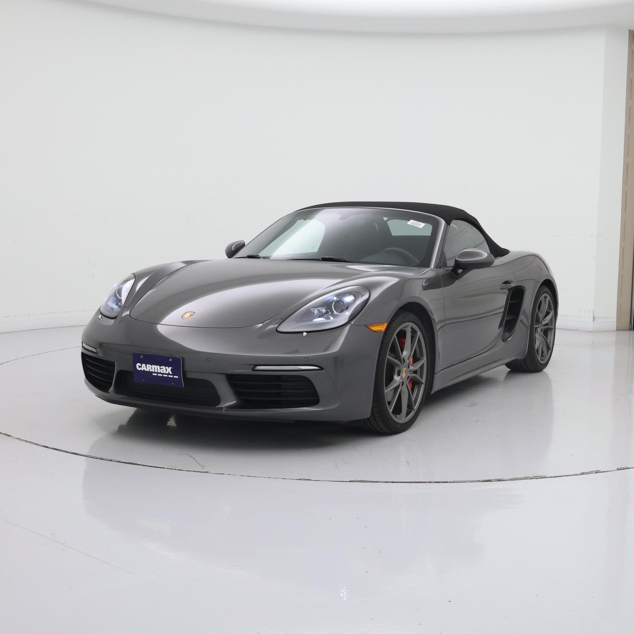 Thumbnail: 2017 Porsche 718 Boxster - 4
