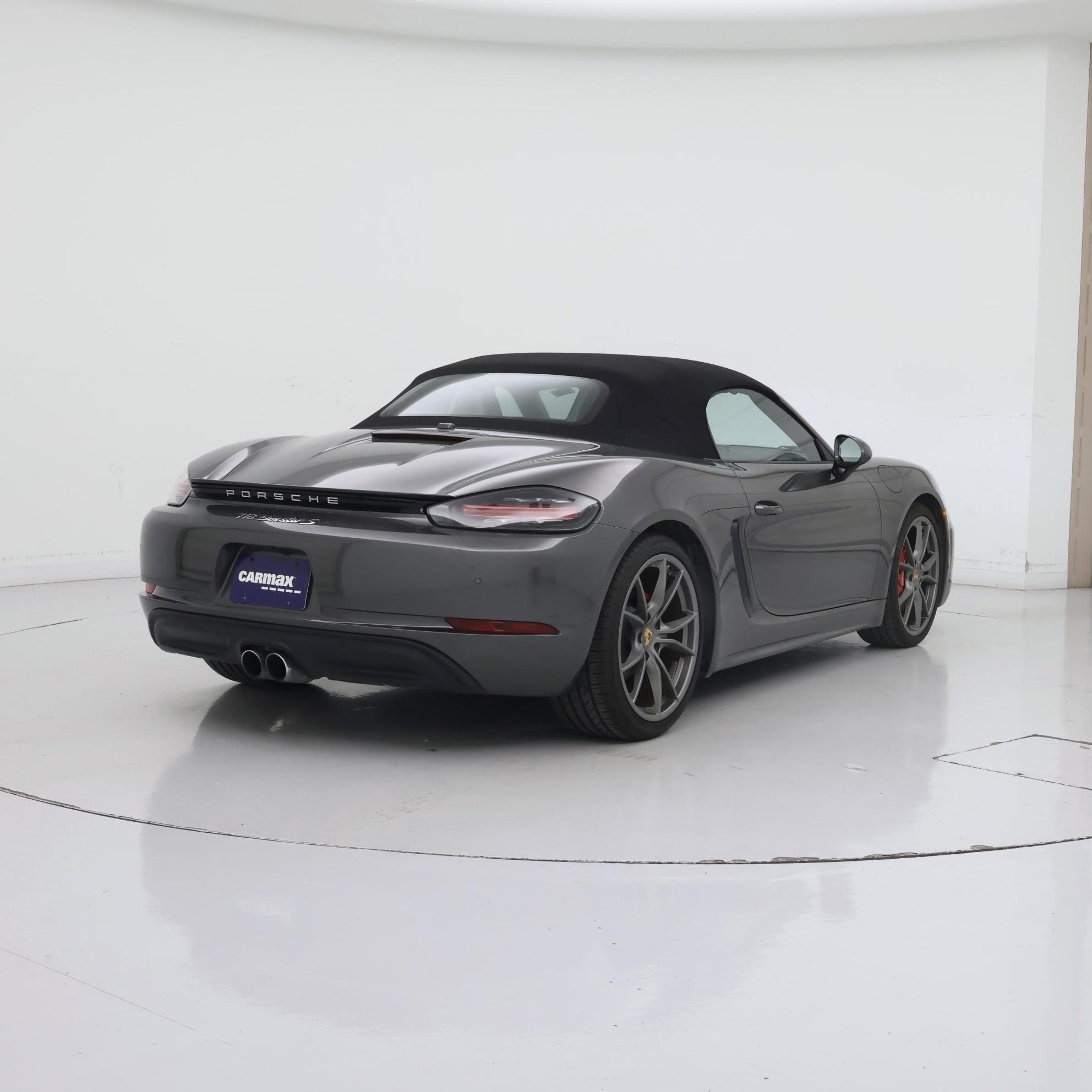 Thumbnail: 2017 Porsche 718 Boxster - 8