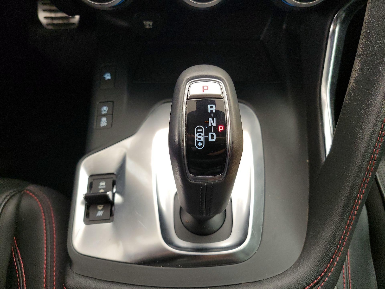 2020 Jaguar E-PACE Checkered Flag Edition - Photo 19