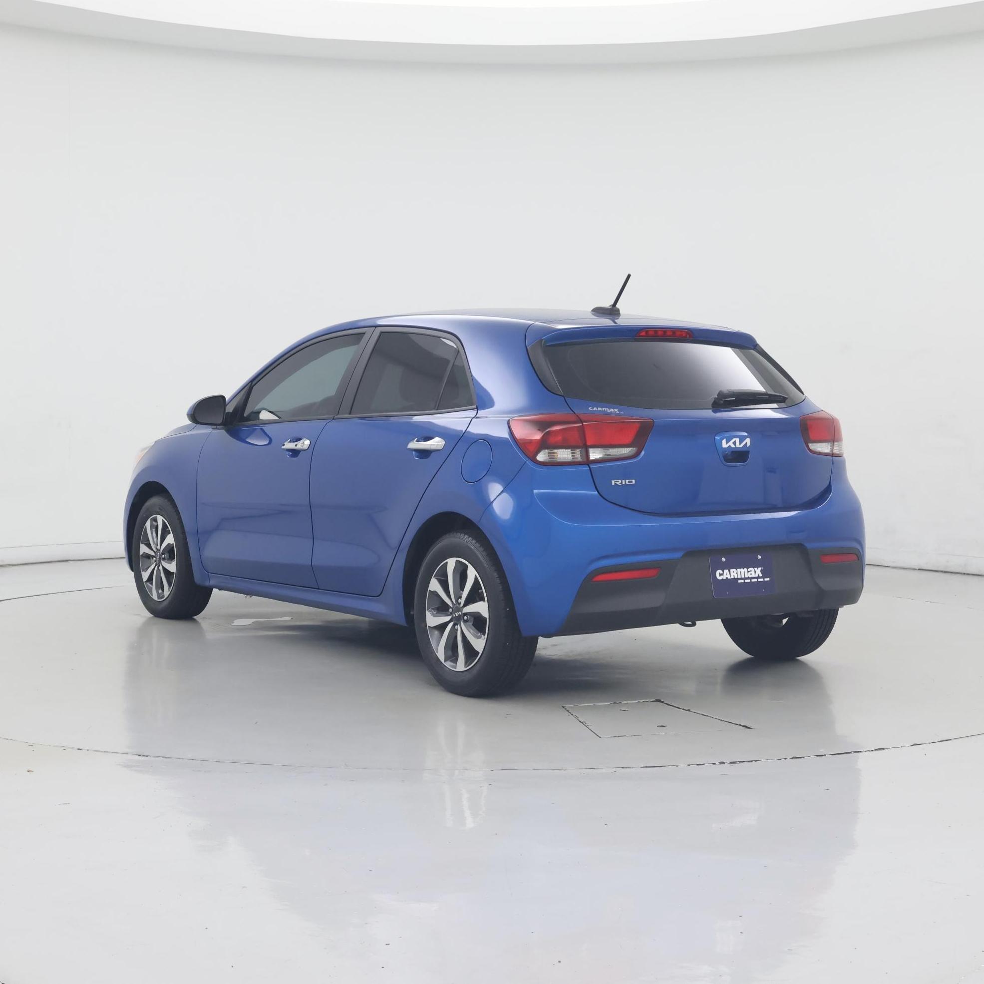 Thumbnail: 2022 Kia Rio5 - 2