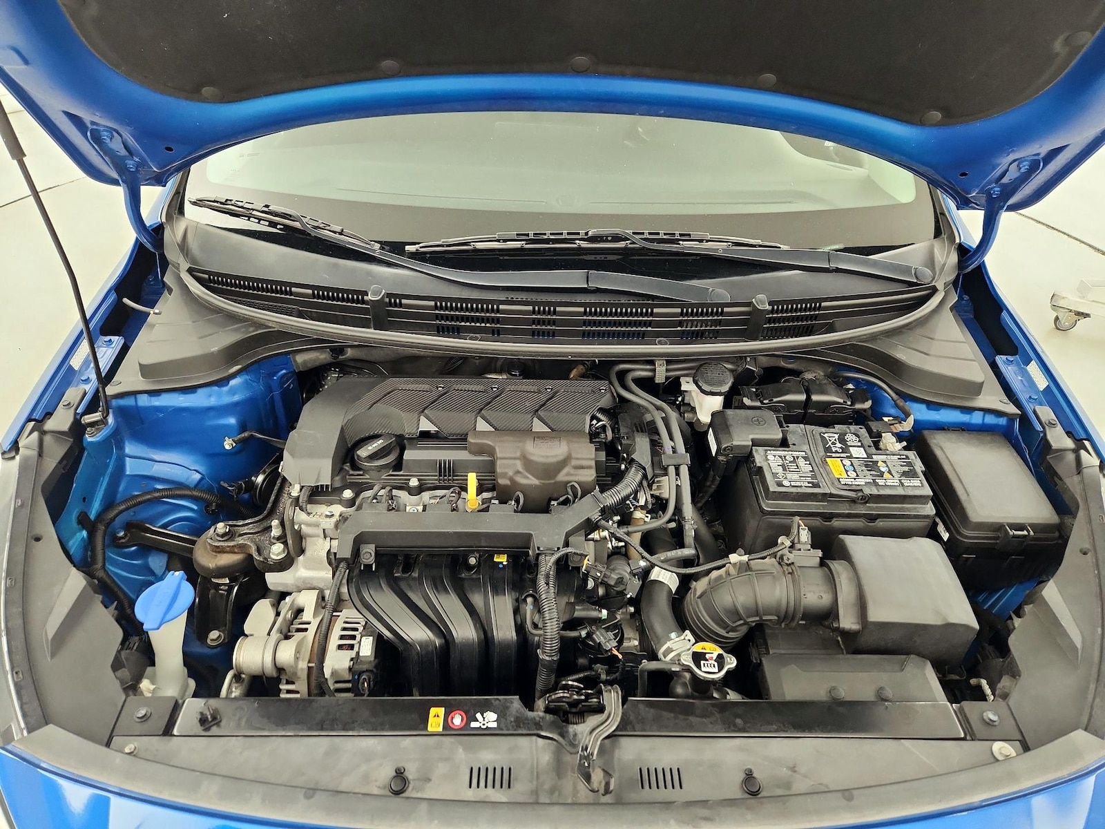 2022 Kia Rio 5-Door S - Photo 22