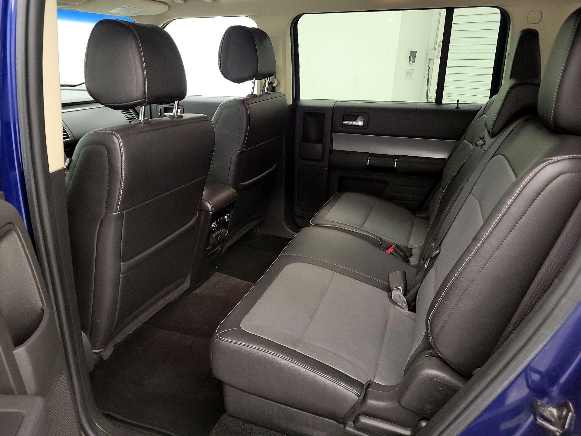 Thumbnail: 2014 Ford Flex - 20