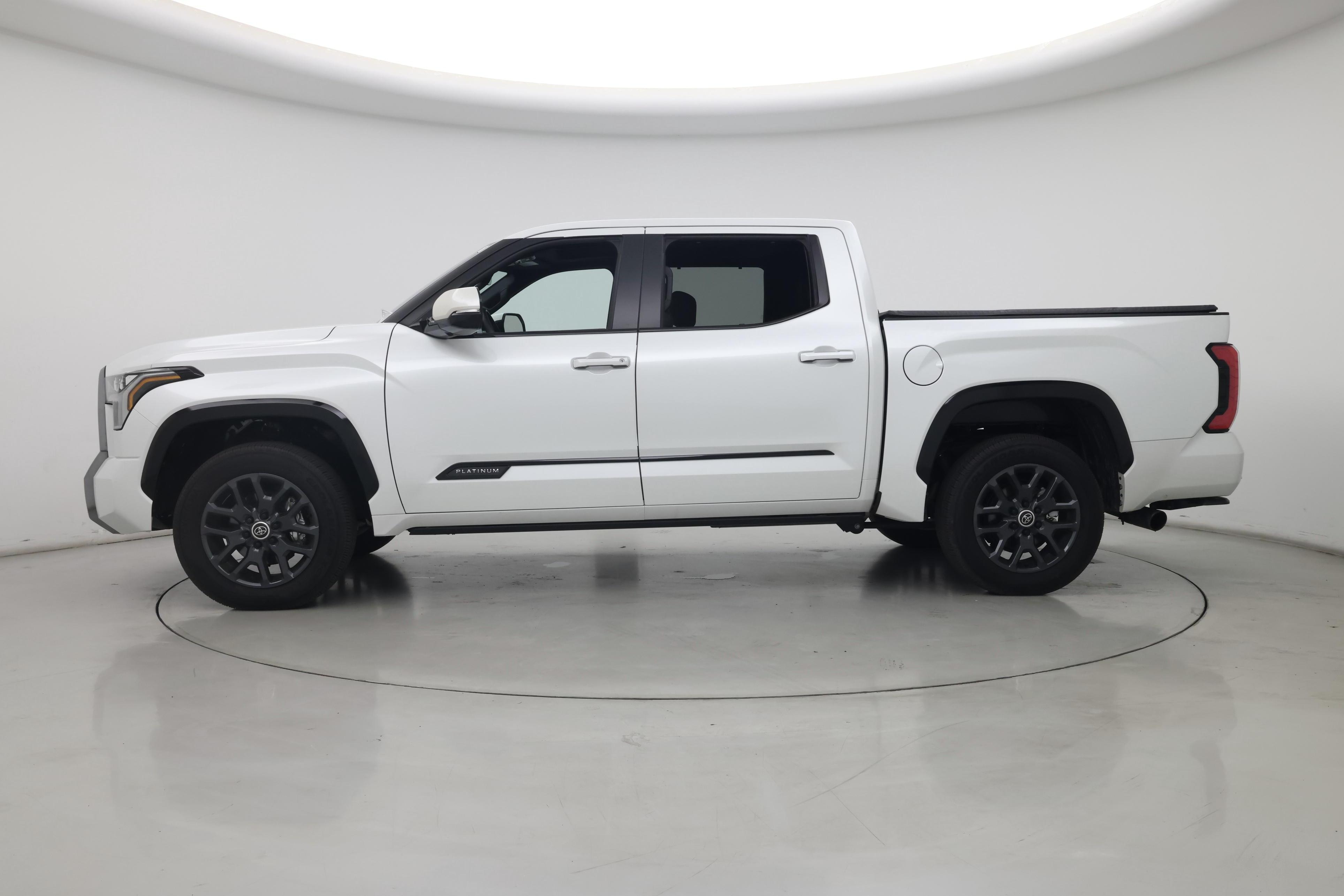 Thumbnail: 2024 Toyota Tundra - 3