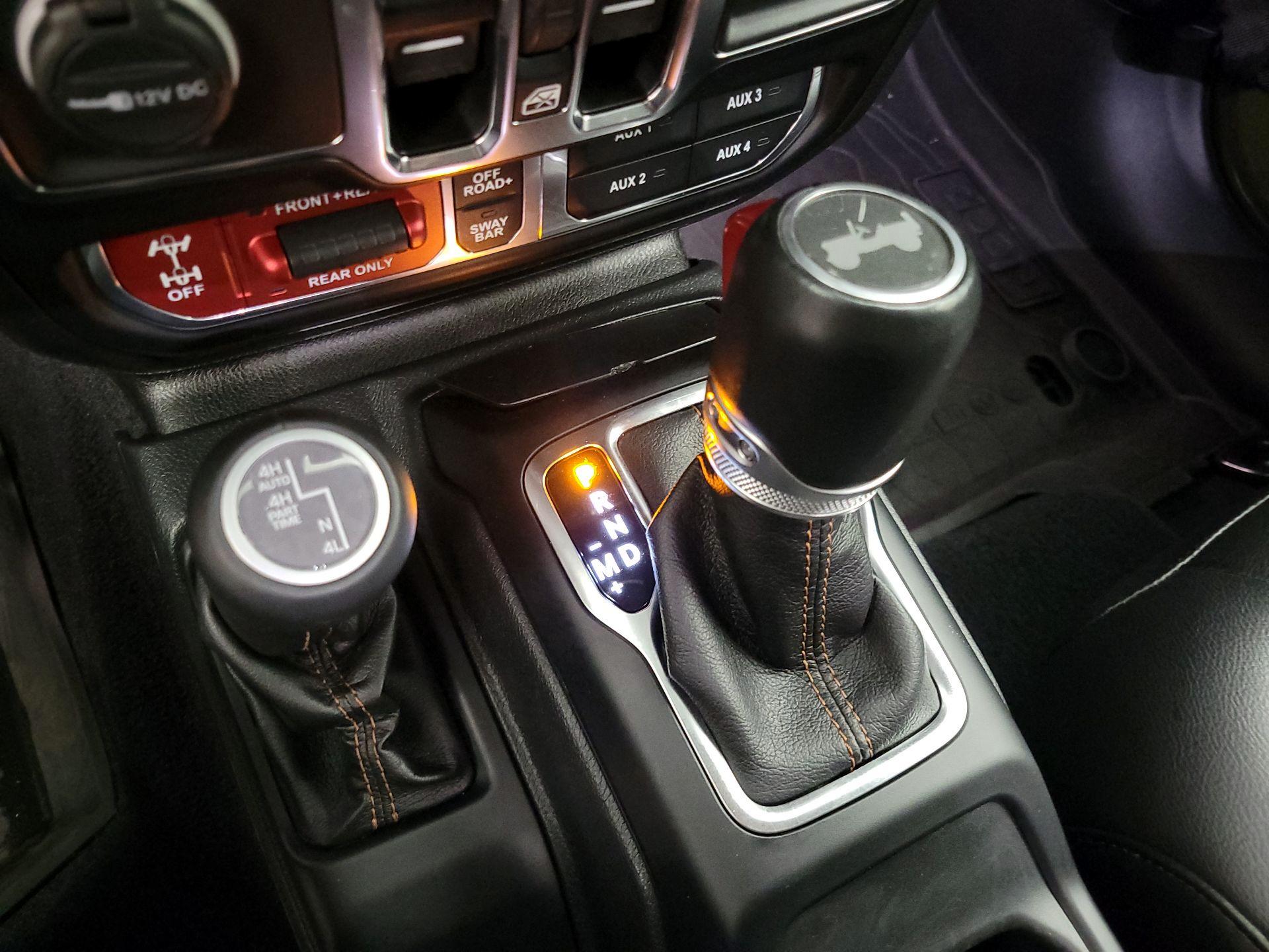 Thumbnail: 2021 Jeep Wrangler - 17