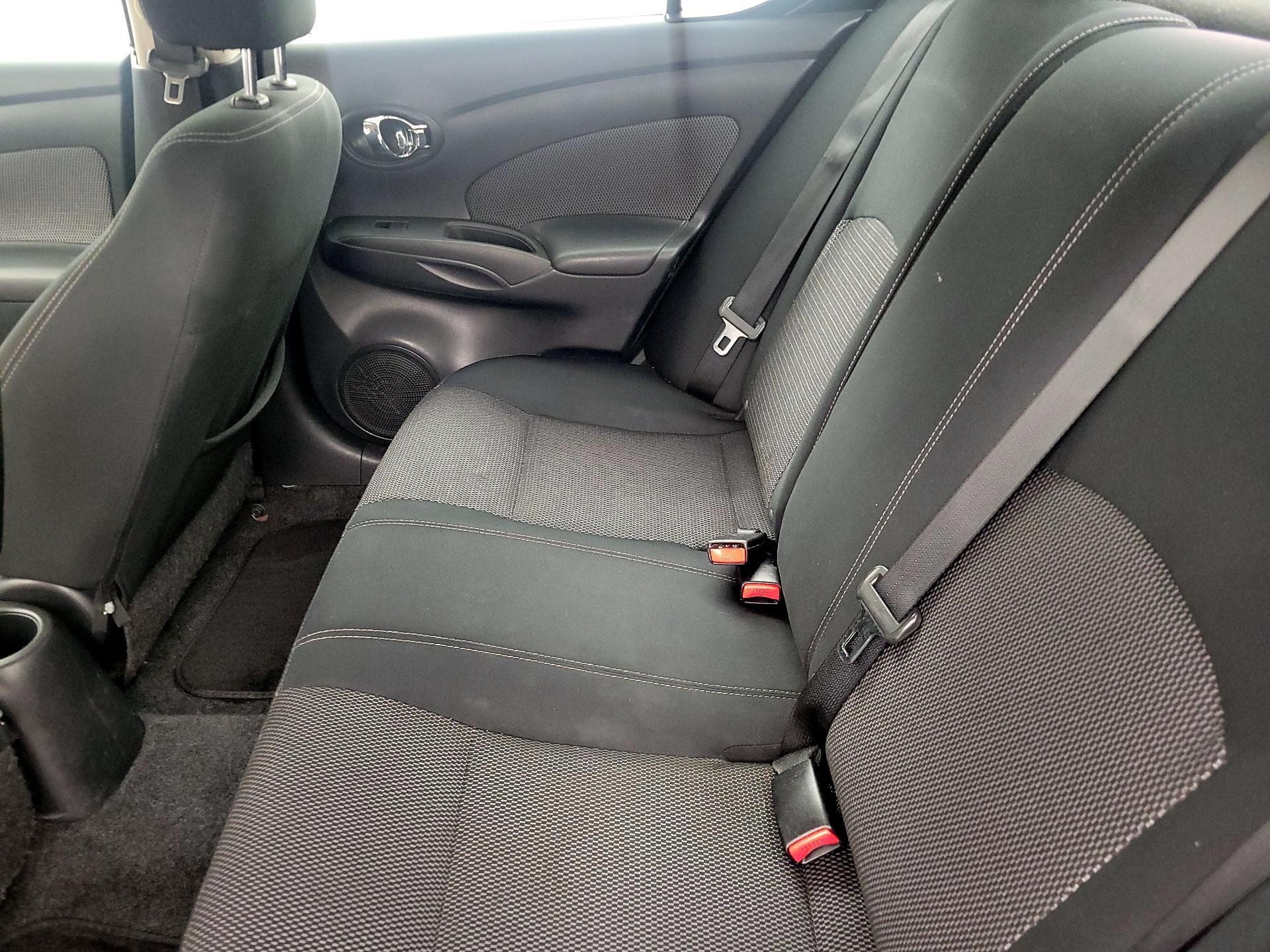 Thumbnail: 2015 Nissan Versa - 18