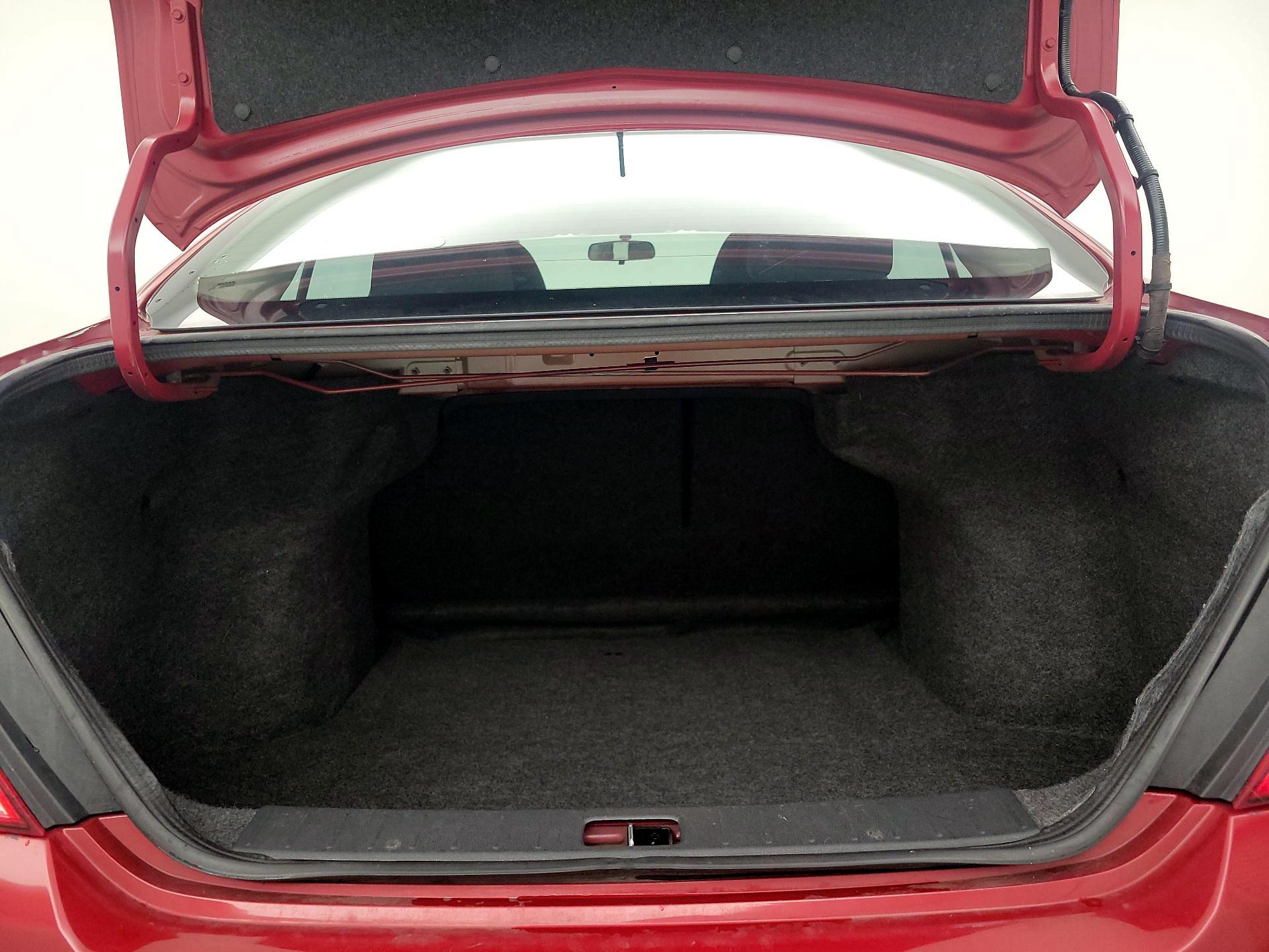 Thumbnail: 2015 Nissan Versa - 19