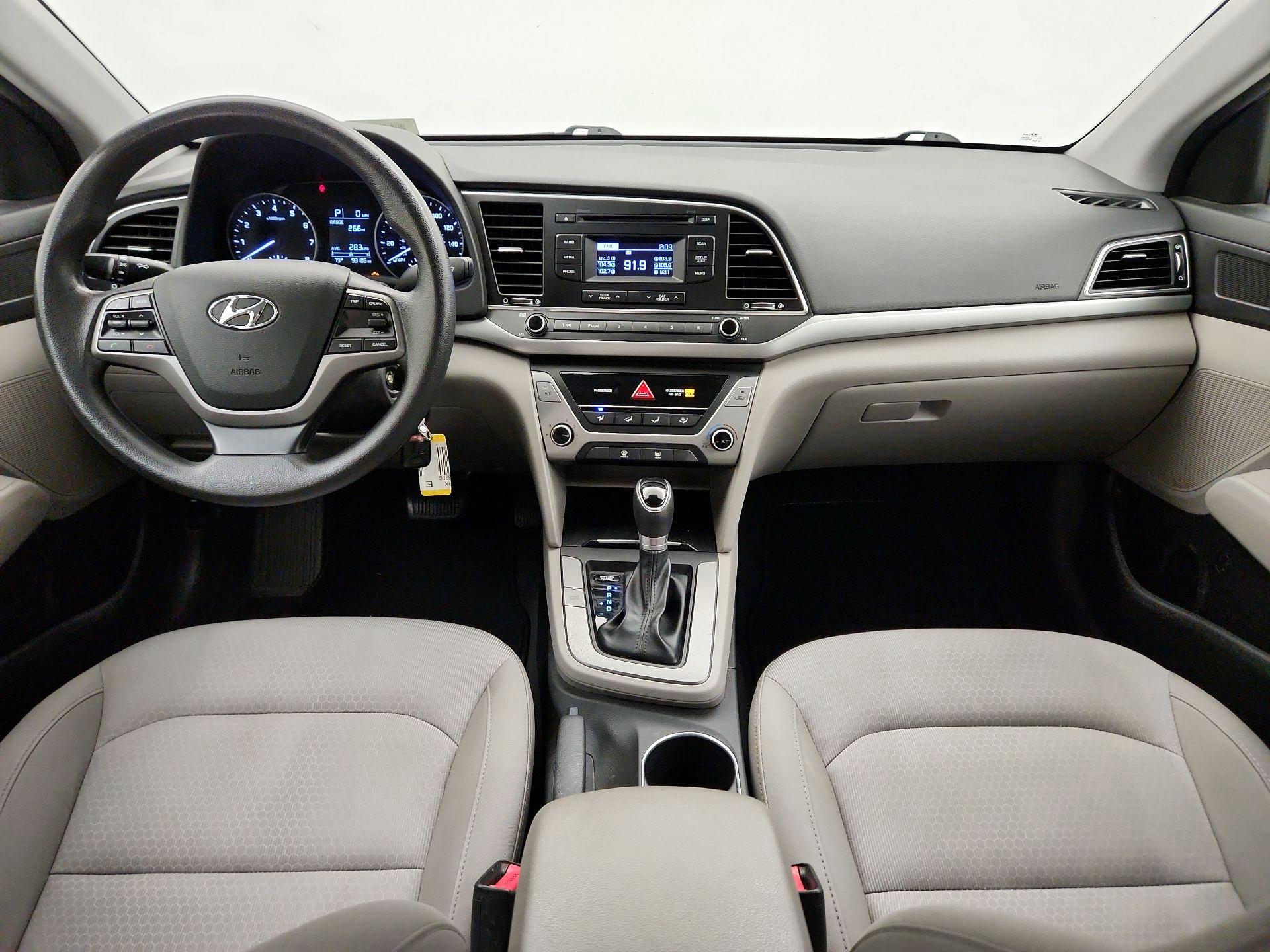 Thumbnail: 2017 Hyundai Elantra - 9