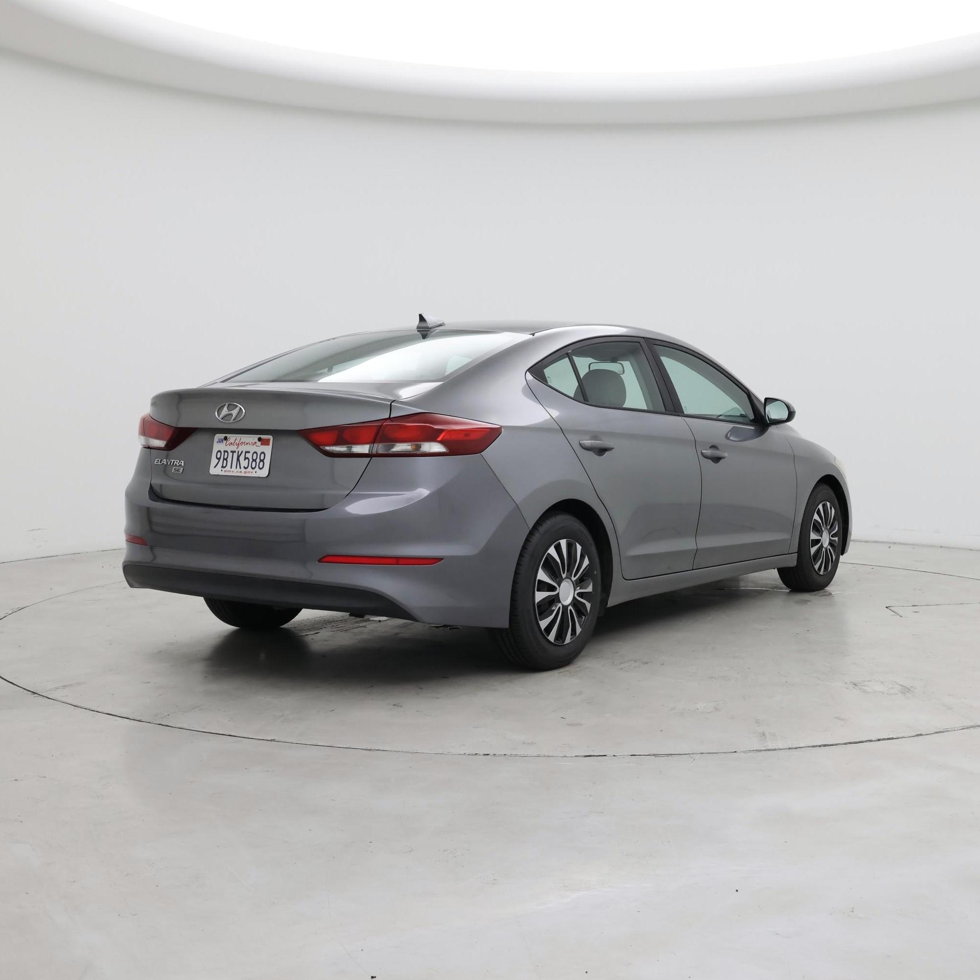 Thumbnail: 2017 Hyundai Elantra - 8