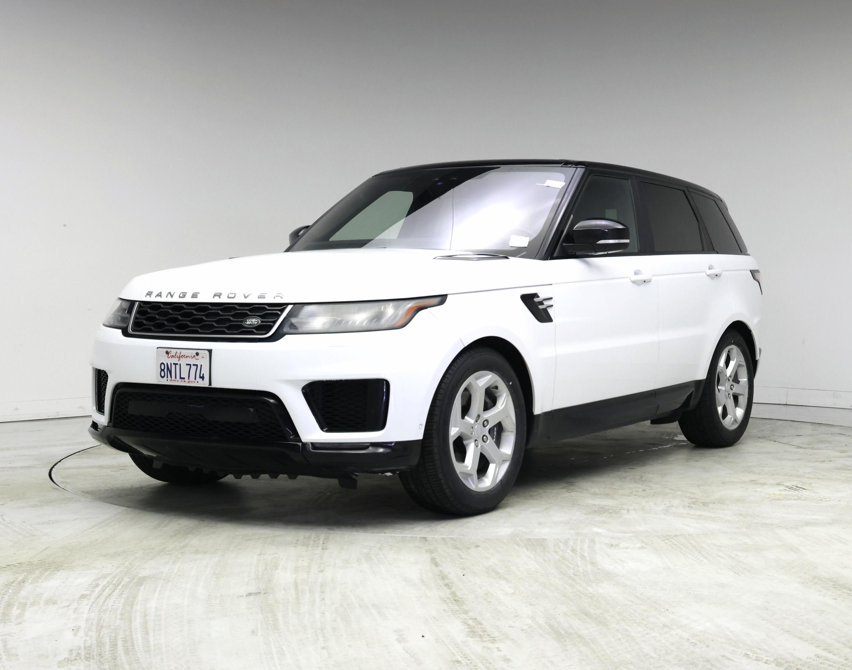 Thumbnail: 2020 Land Rover Range Rover Sport - 4