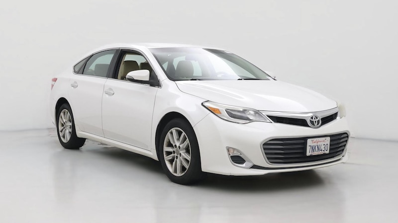 2015 Toyota Avalon XLE Hero Image