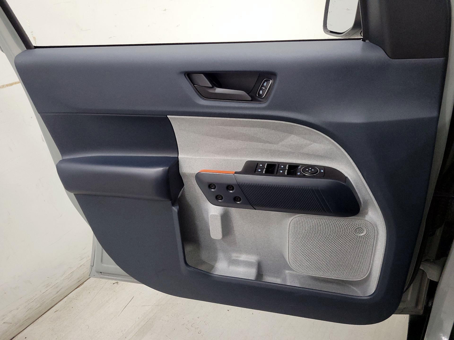 Thumbnail: 2022 Ford Maverick - 12