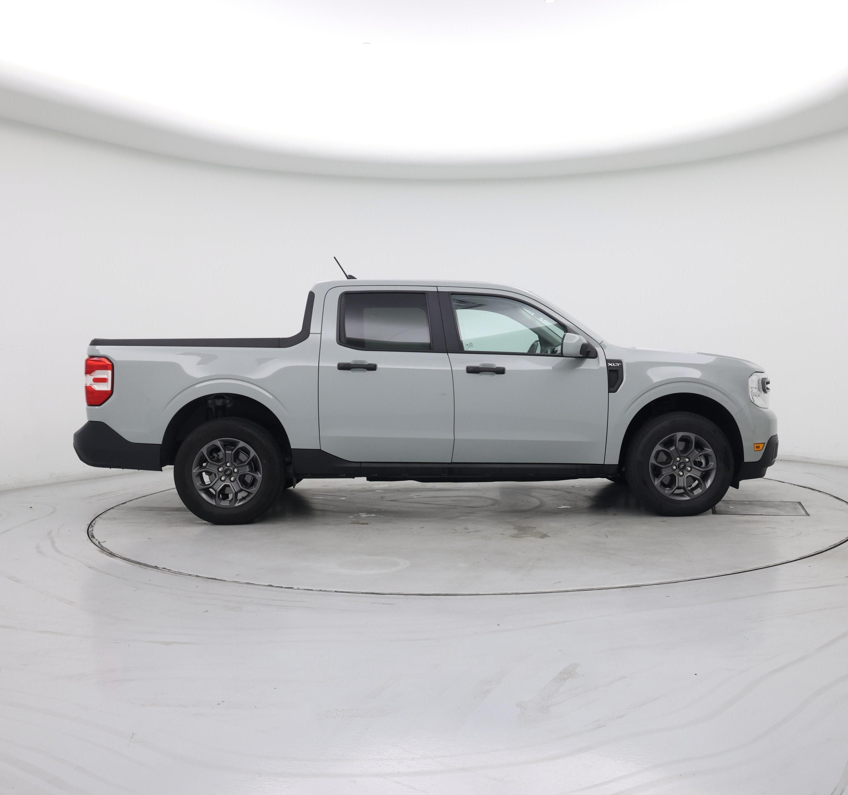 Thumbnail: 2022 Ford Maverick - 7