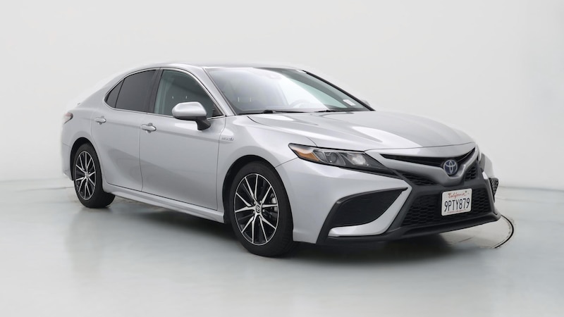 2021 Toyota Camry SE Hero Image