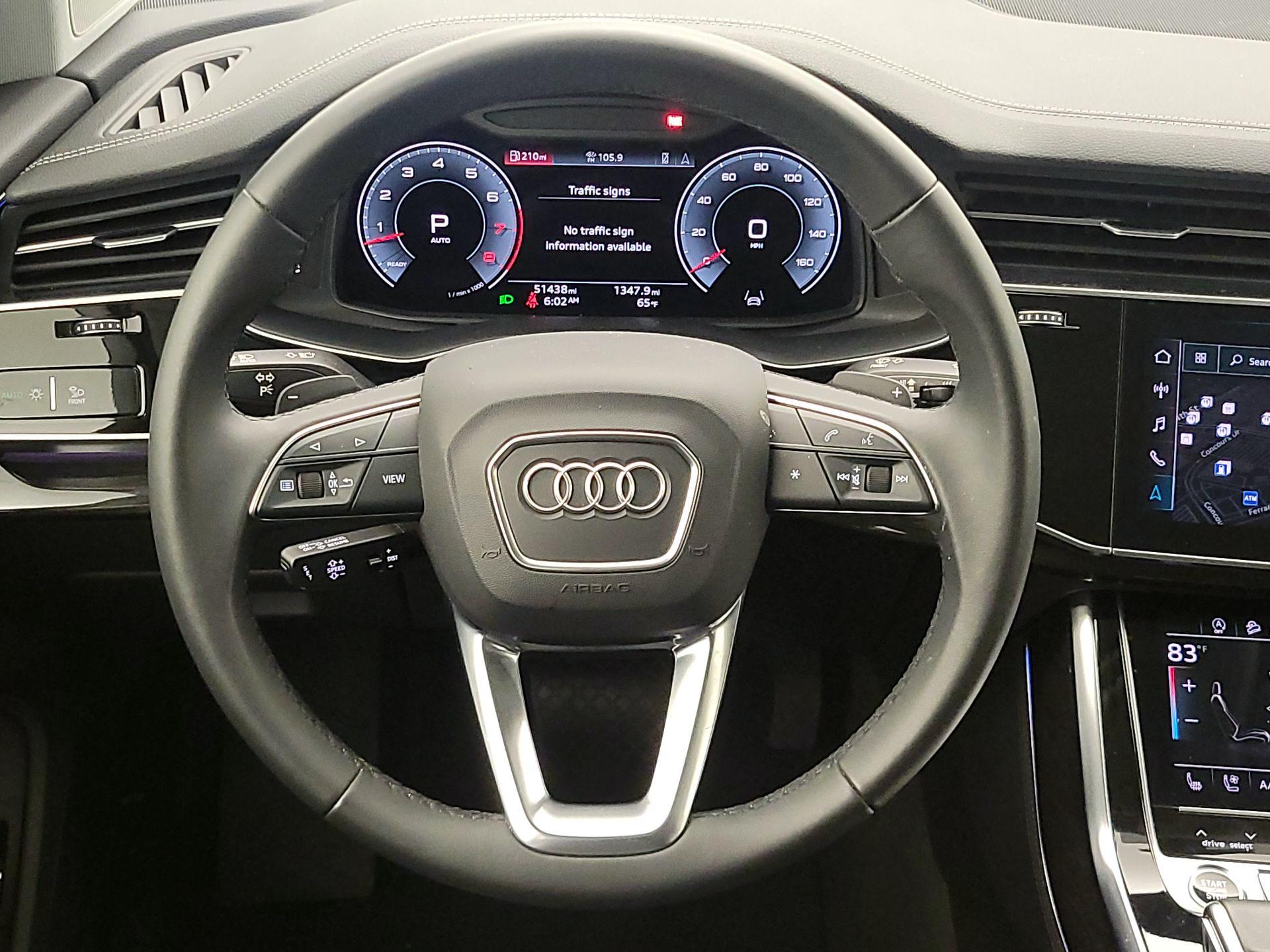 Thumbnail: 2023 Audi Q7 - 10