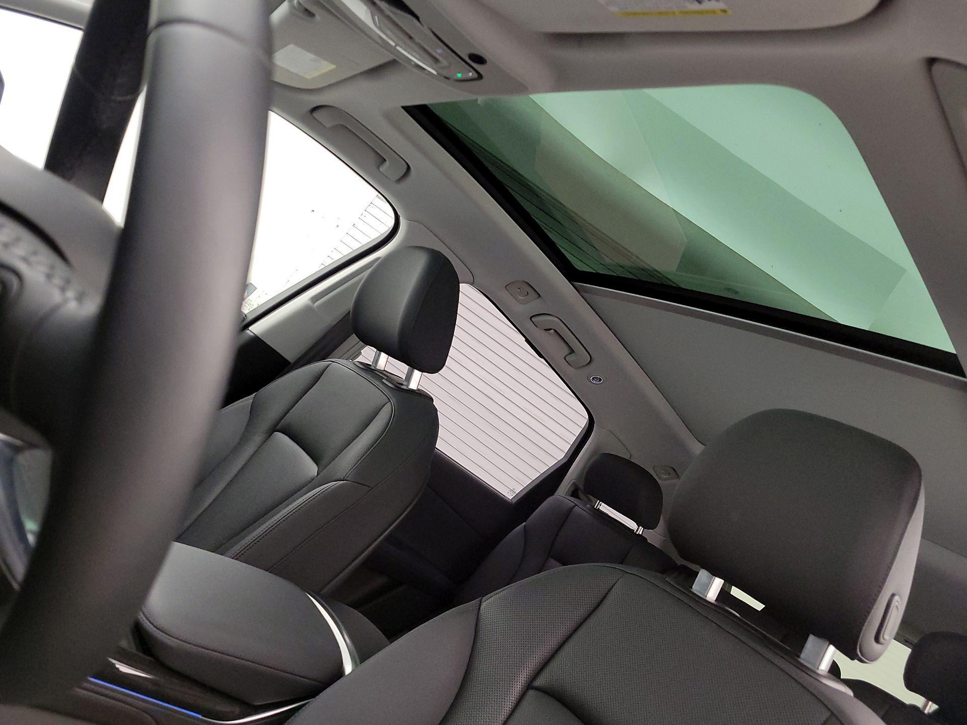 Thumbnail: 2023 Audi Q7 - 20