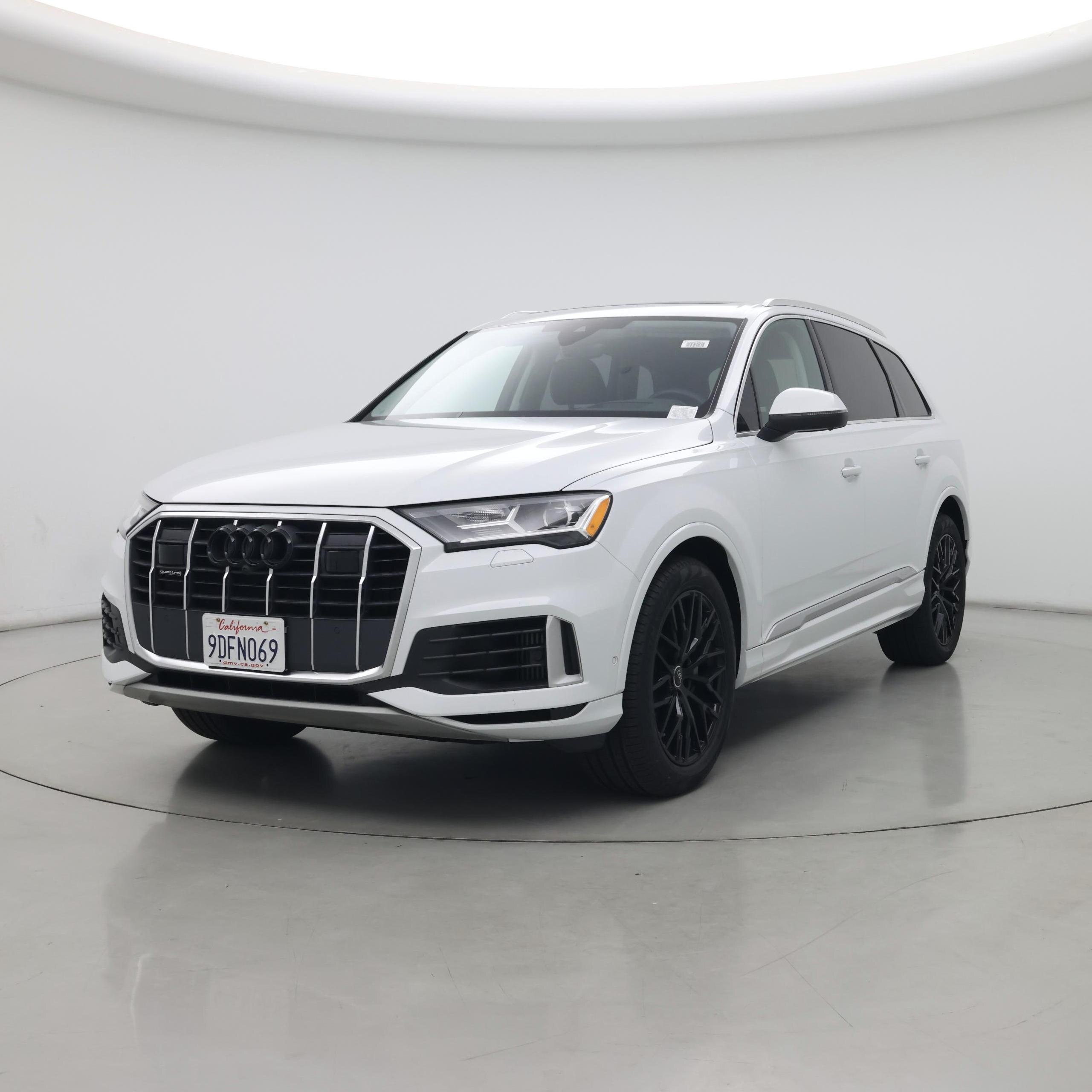 Thumbnail: 2023 Audi Q7 - 4