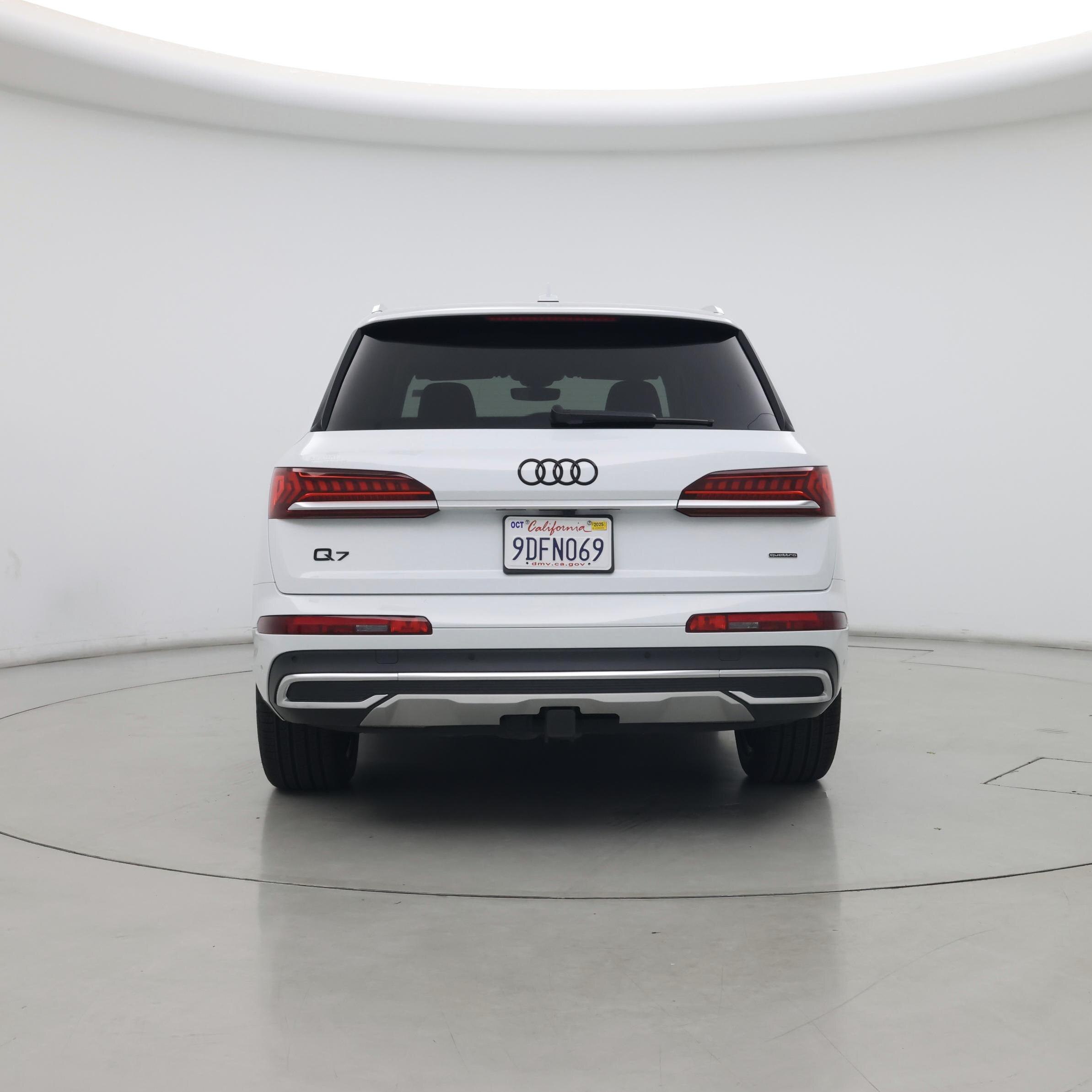 Thumbnail: 2023 Audi Q7 - 6