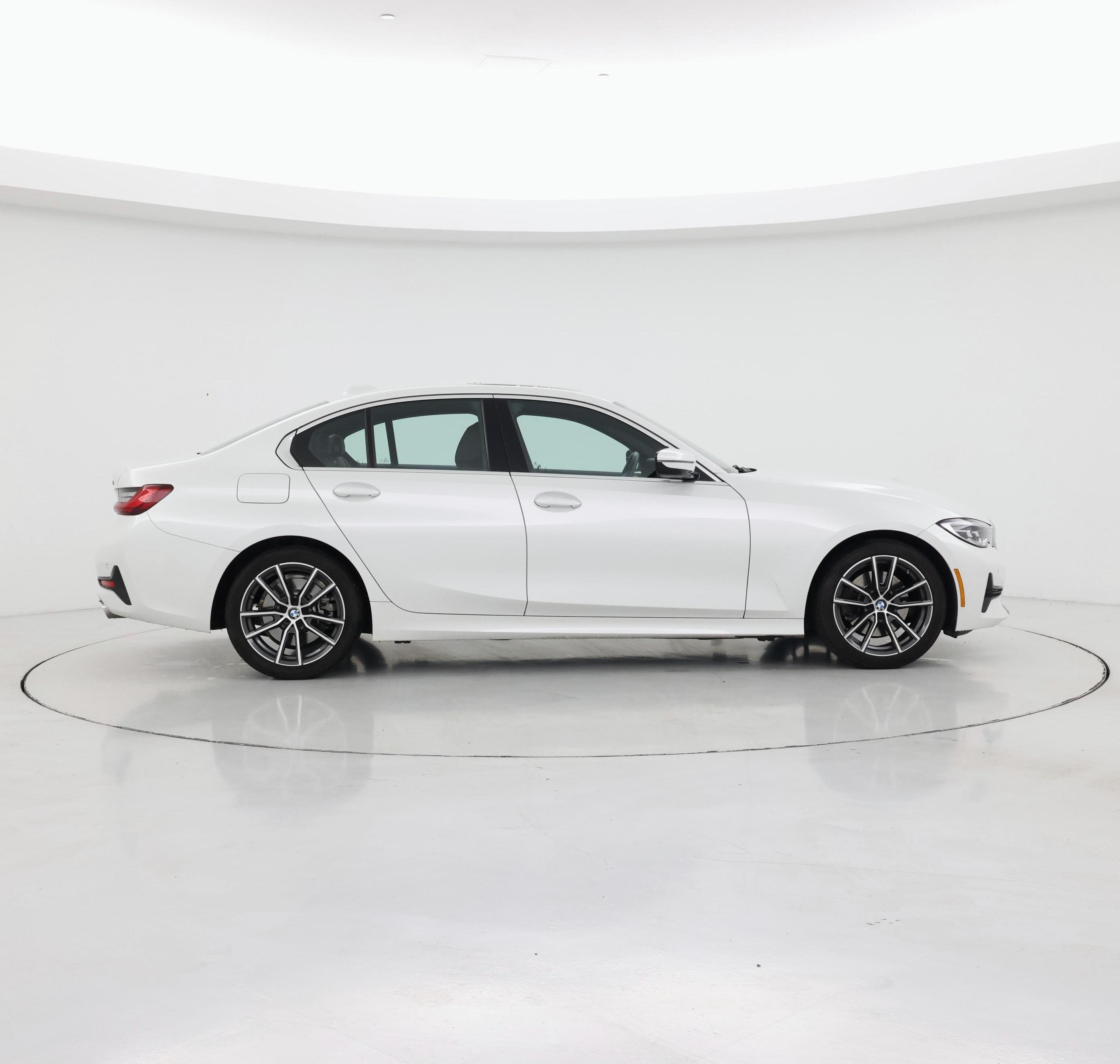 Thumbnail: 2022 BMW 3 Series - 7