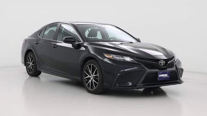 2021 Toyota Camry SE Hero Image