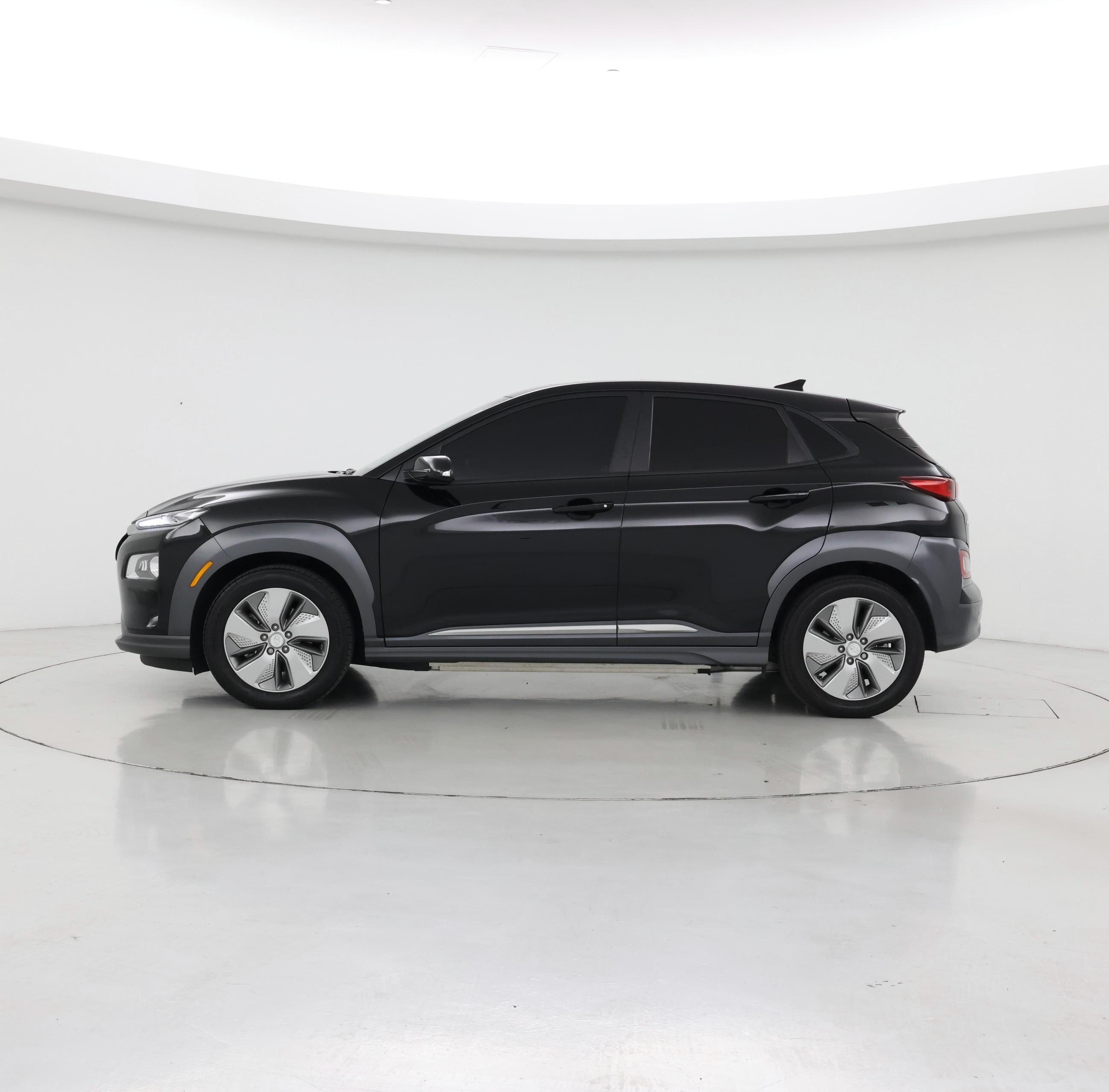 Thumbnail: 2021 Hyundai Kona - 3