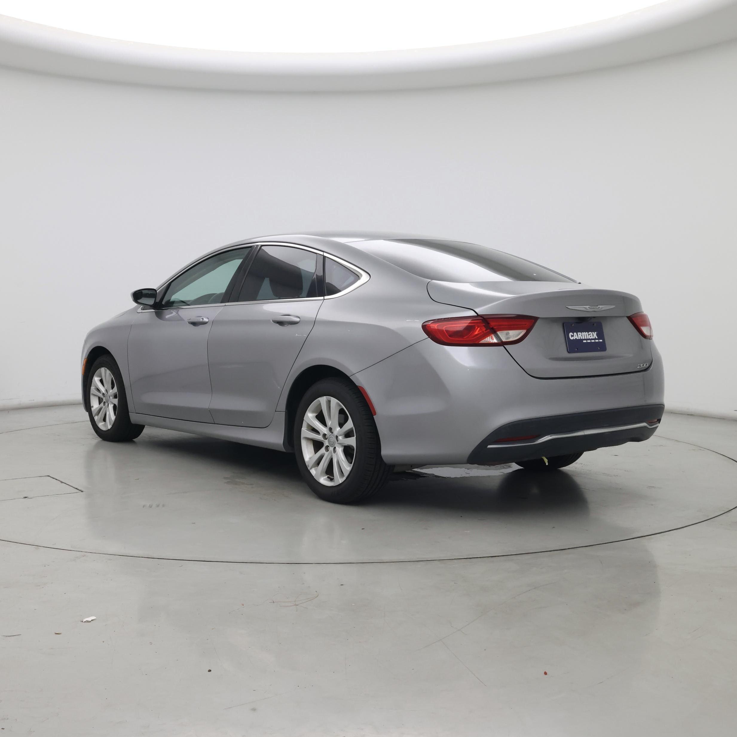 Thumbnail: 2016 Chrysler 200 - 2