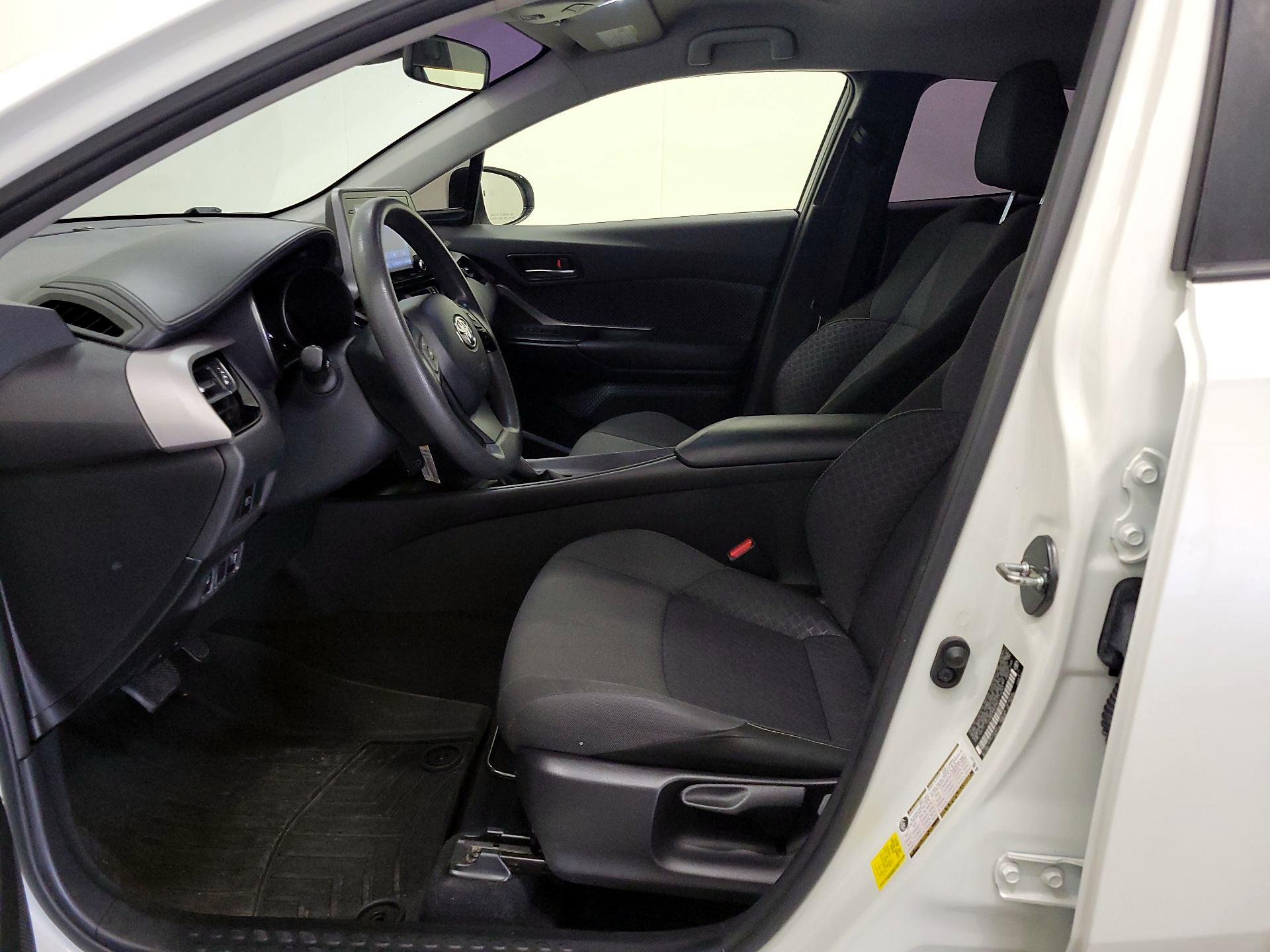 Thumbnail: 2021 Toyota C-HR - 11