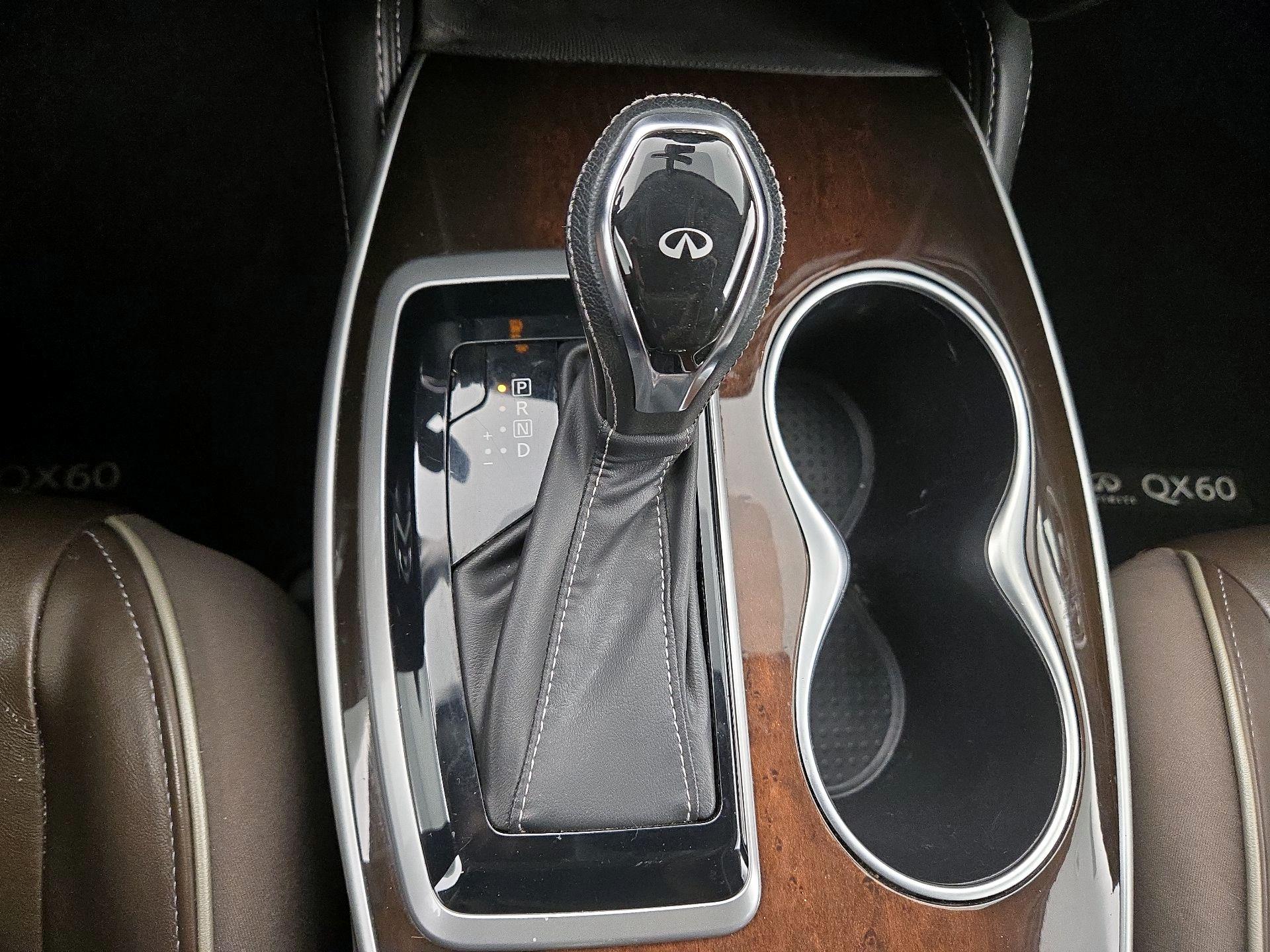 Thumbnail: 2019 INFINITI QX60 - 18
