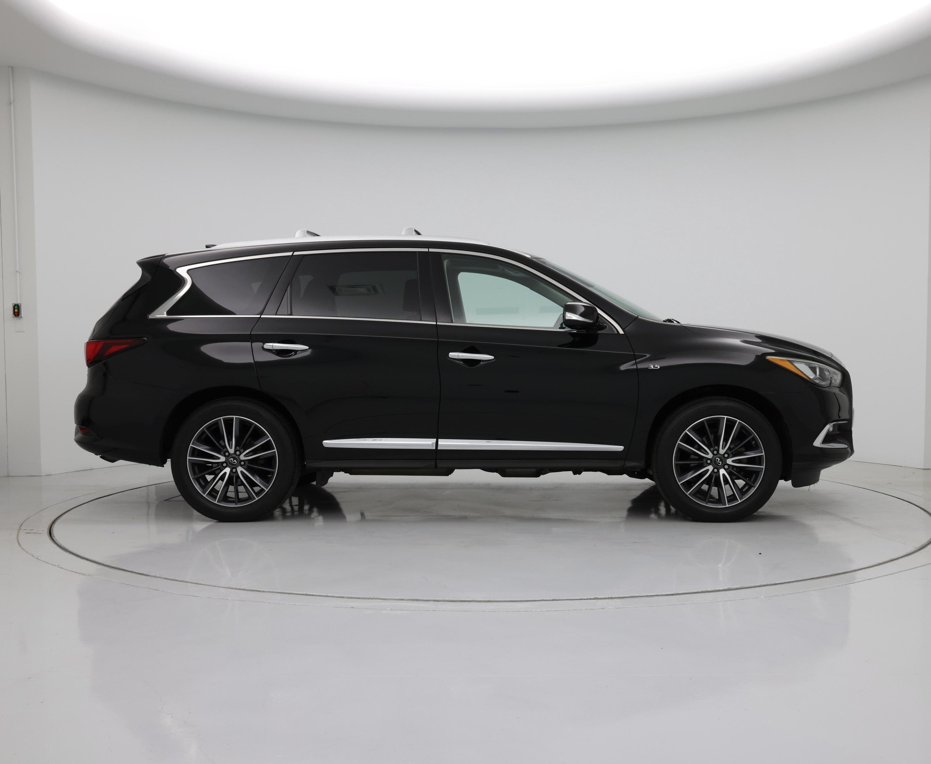 Thumbnail: 2019 INFINITI QX60 - 7