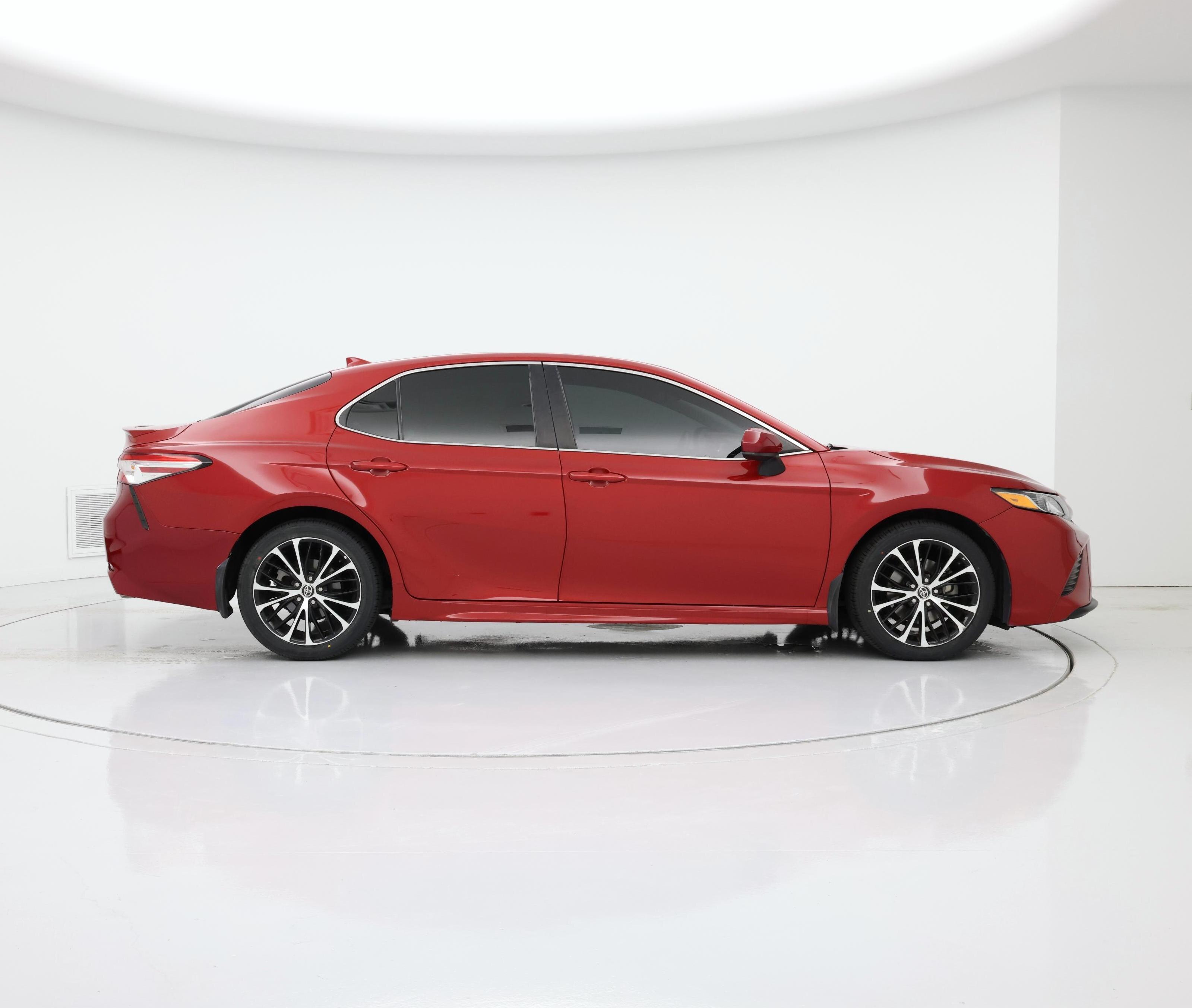 Thumbnail: 2020 Toyota Camry - 7