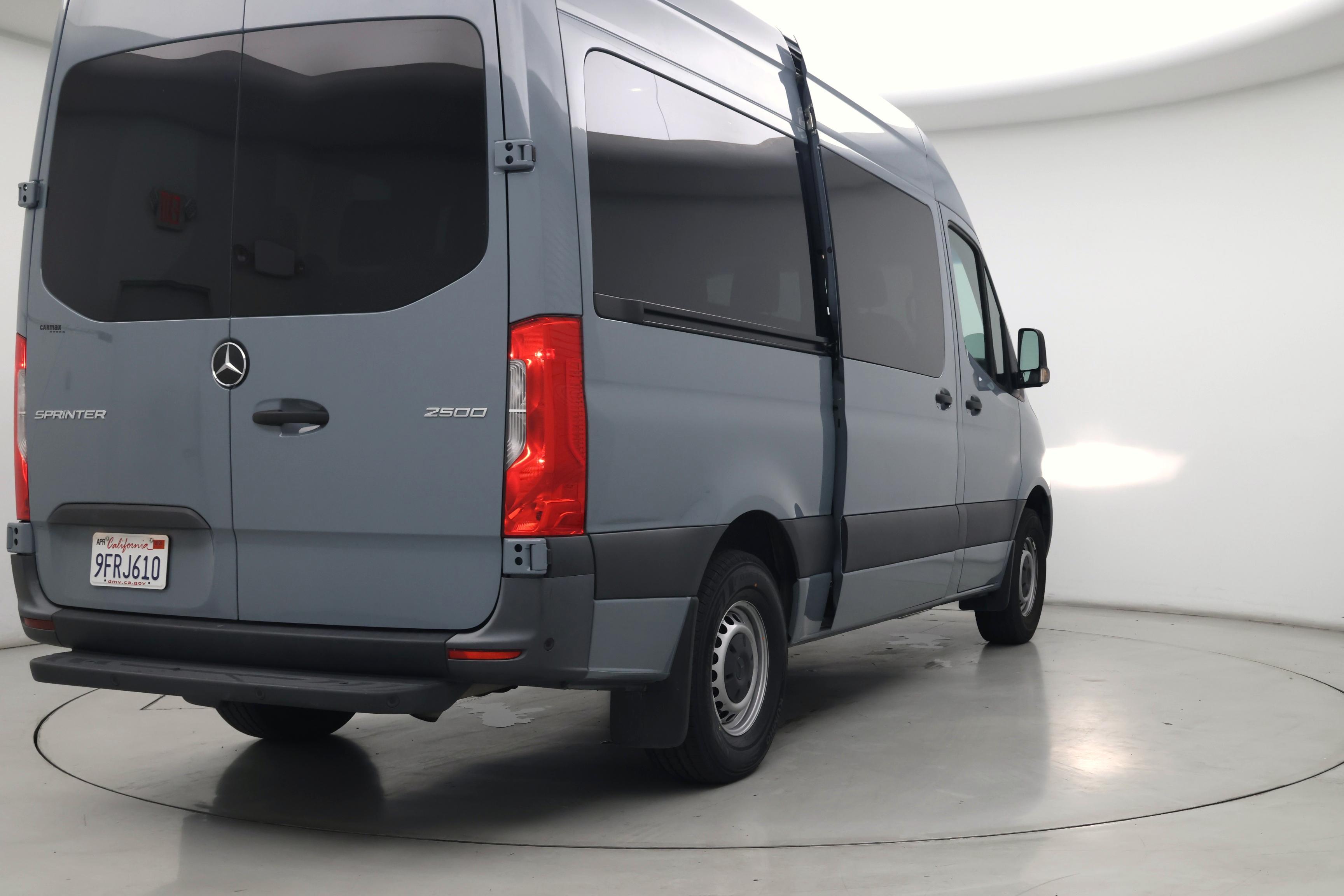 Thumbnail: 2023 Mercedes-Benz Sprinter - 8