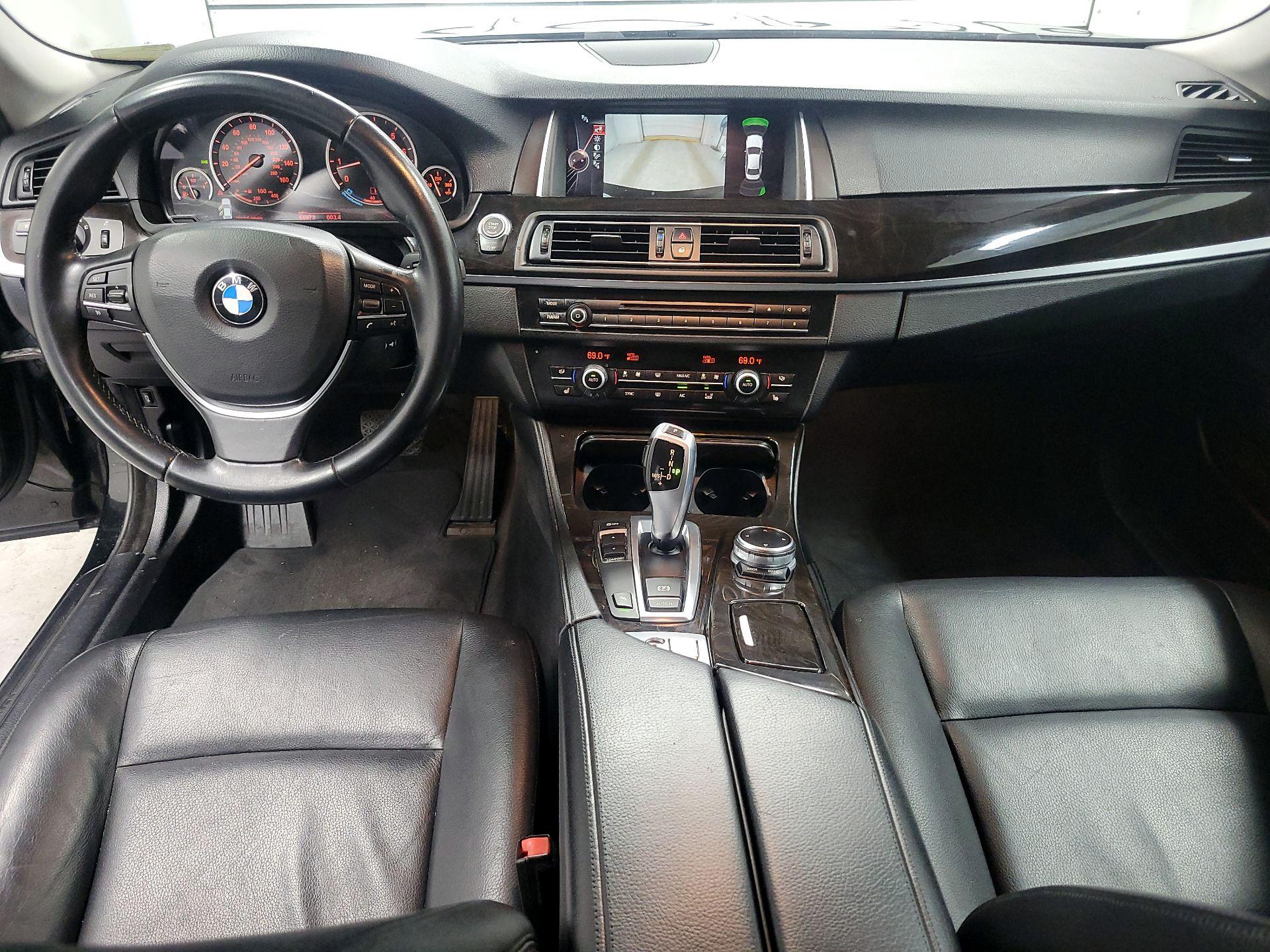 Thumbnail: 2015 BMW 5 Series - 9