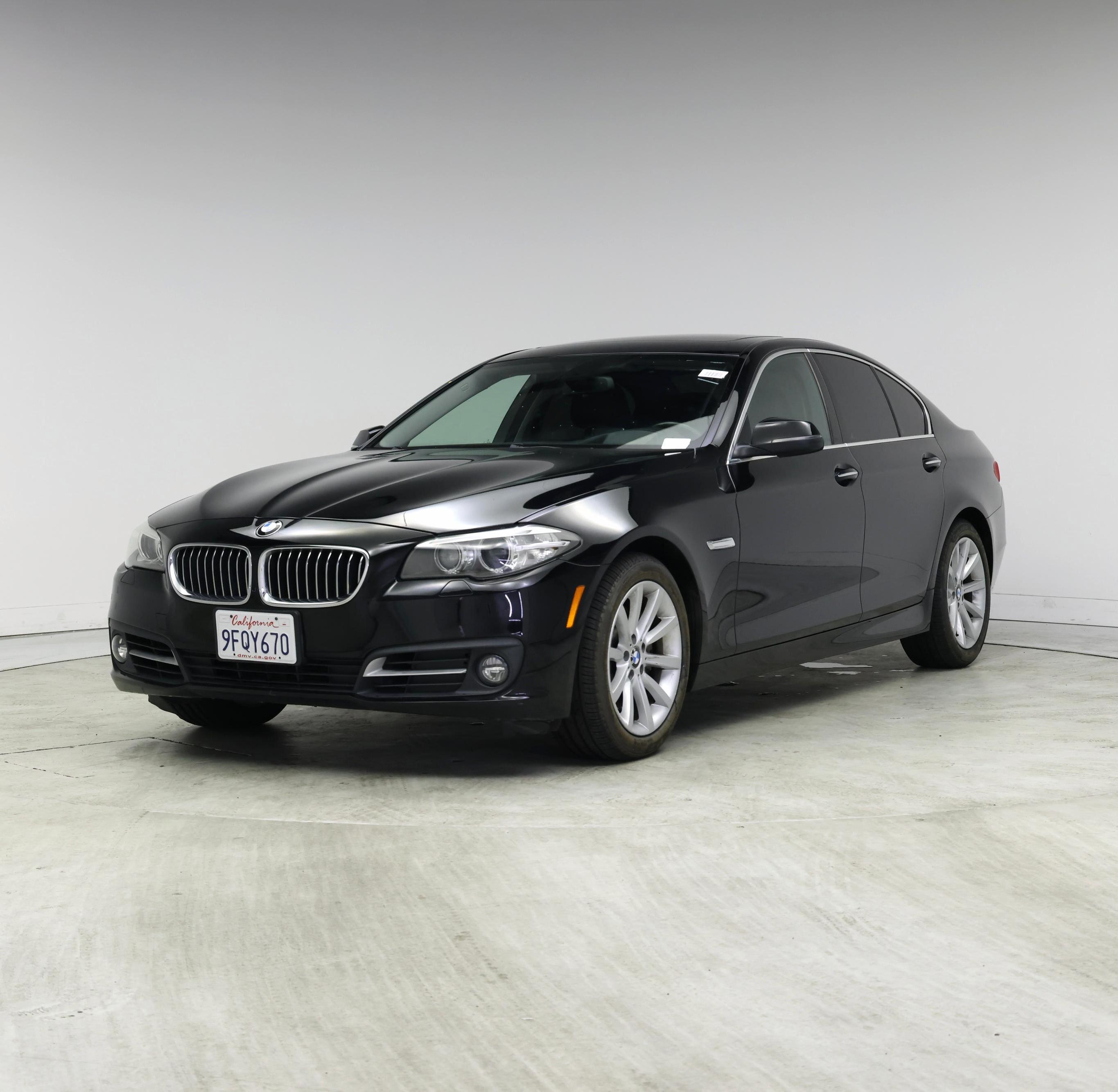 Thumbnail: 2015 BMW 5 Series - 4