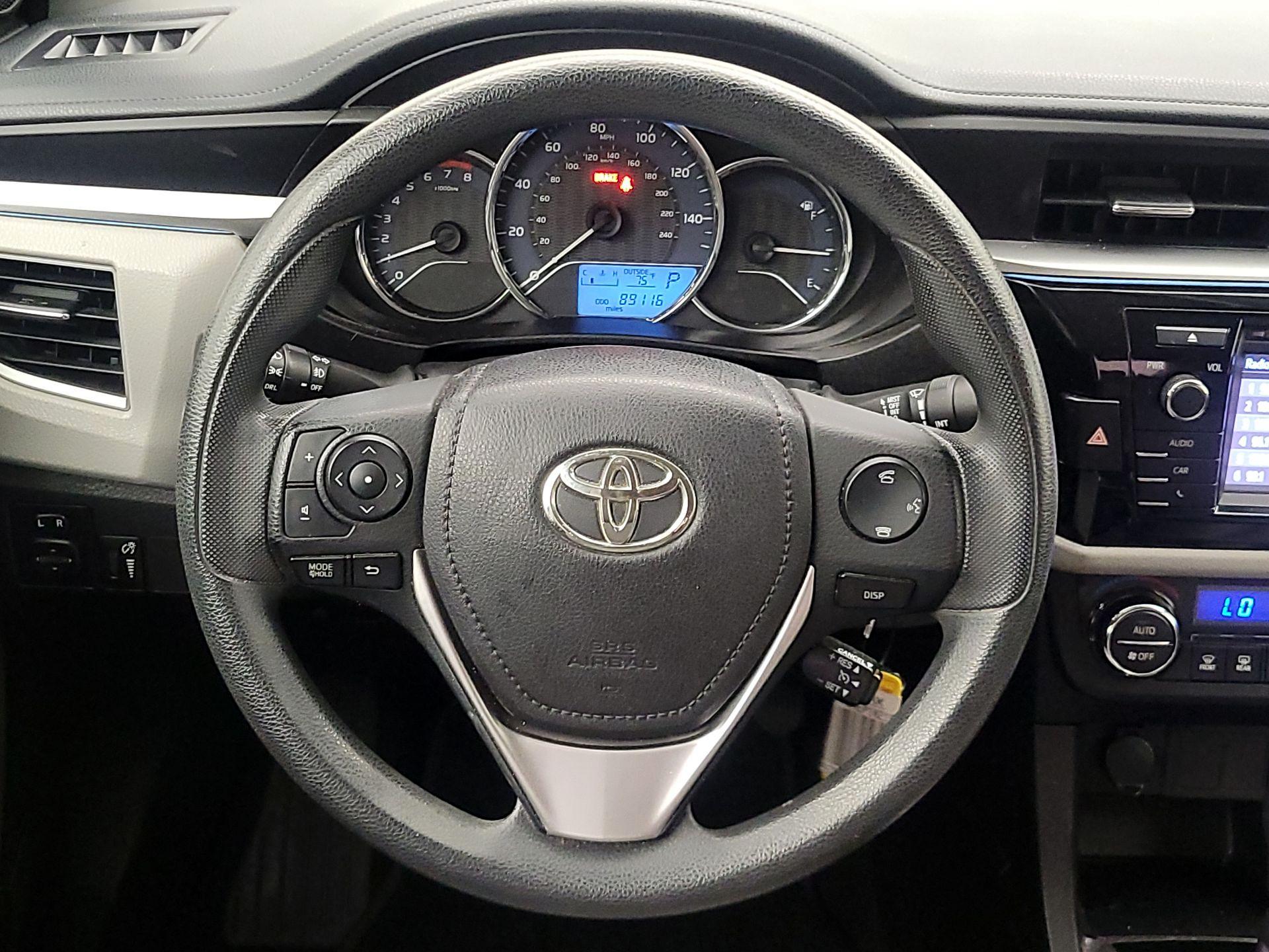 Thumbnail: 2014 Toyota Corolla - 10