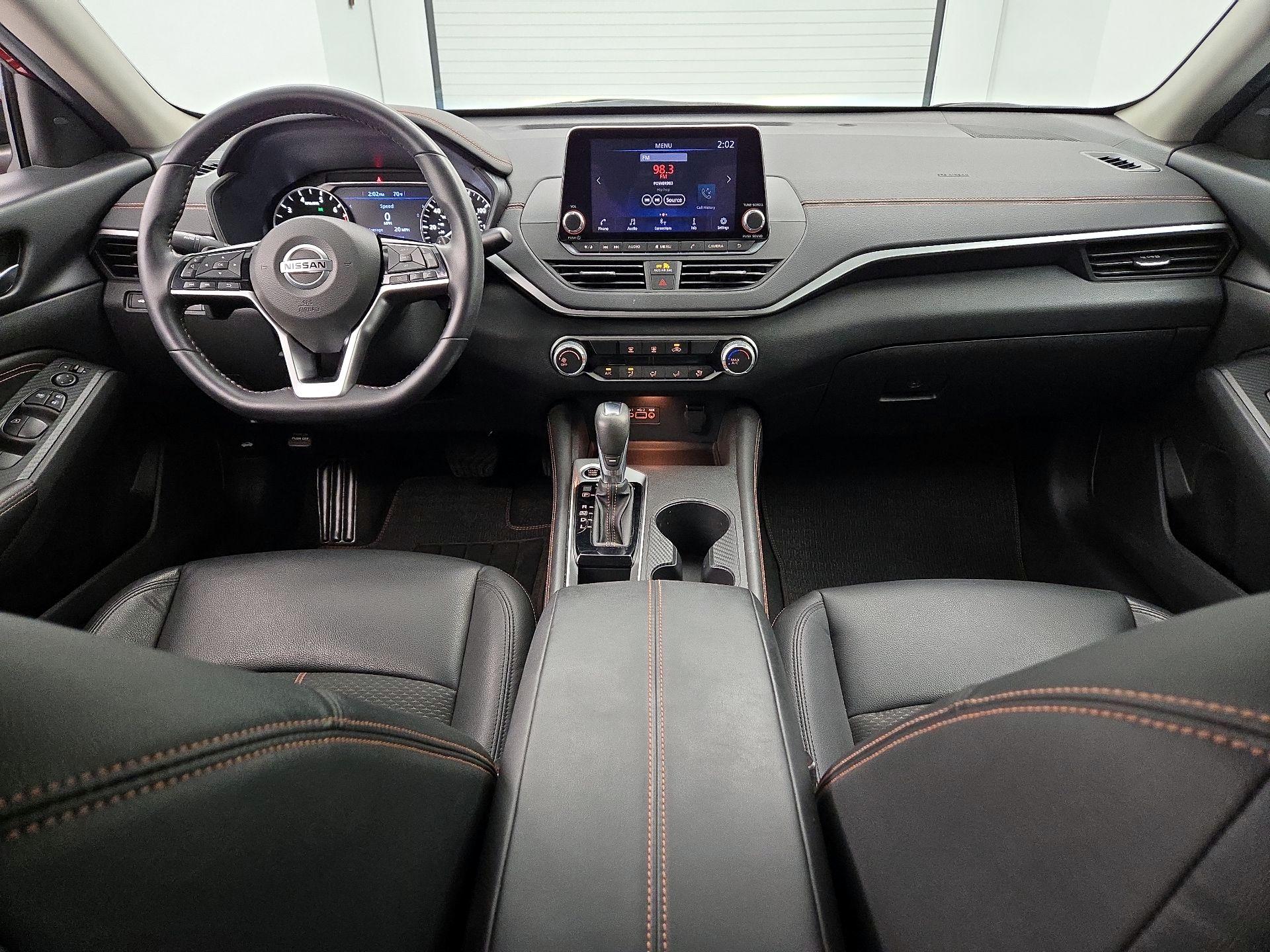 Thumbnail: 2020 Nissan Altima - 9