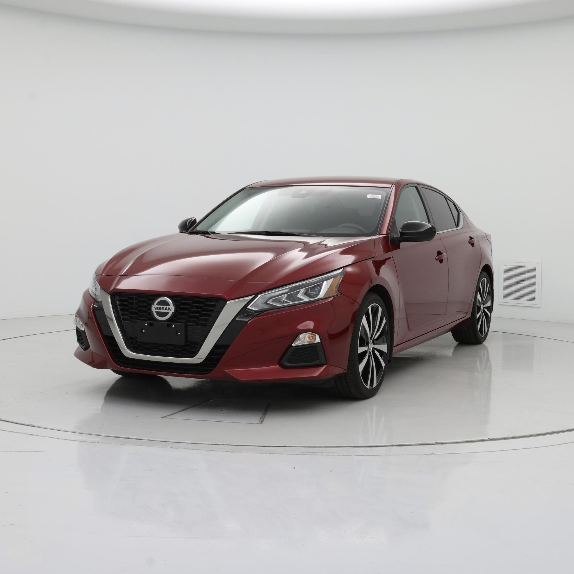 Thumbnail: 2020 Nissan Altima - 4